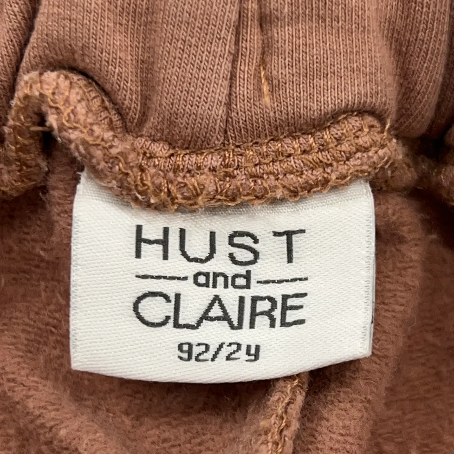 Hust and Claire - bild 3