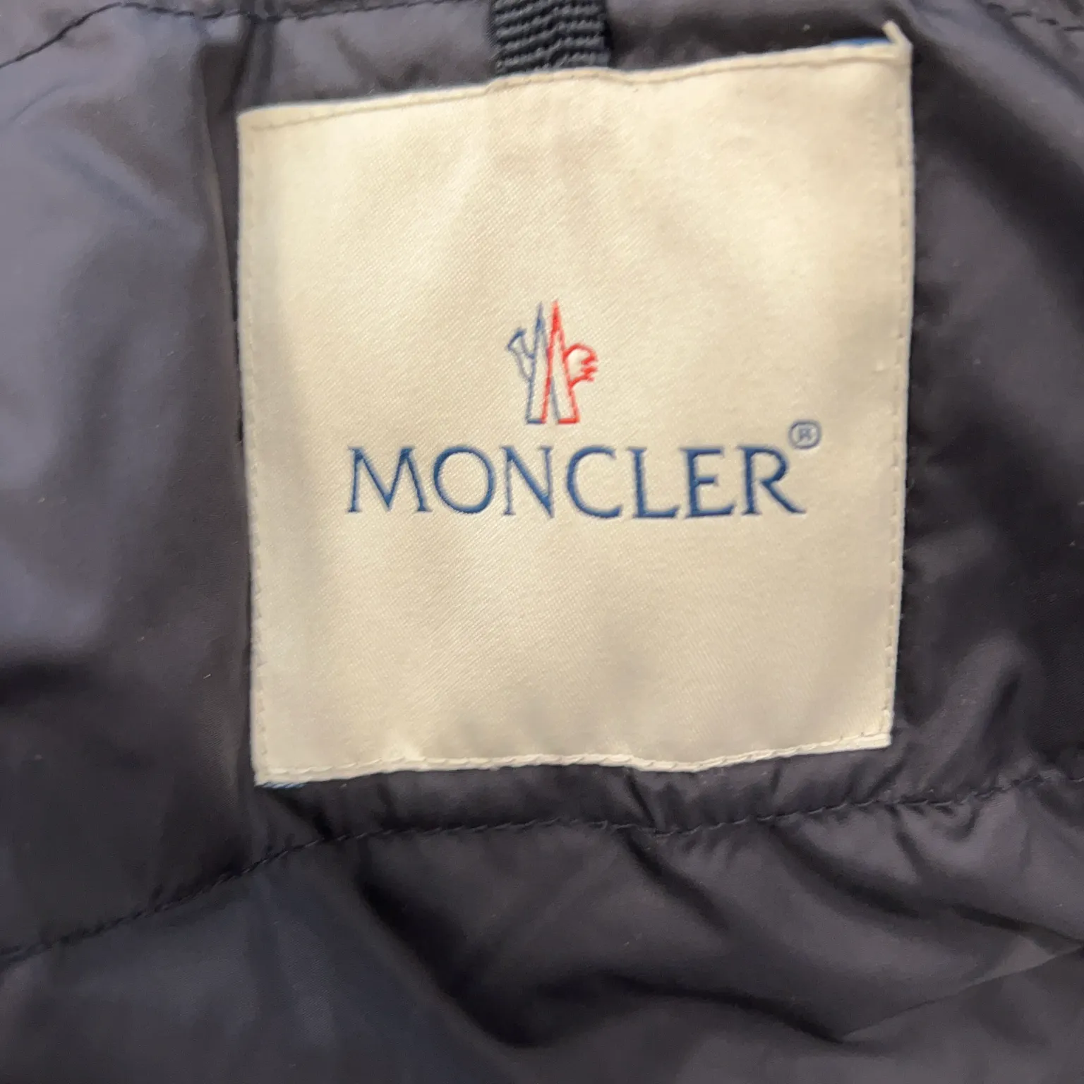 Moncler - bild 3