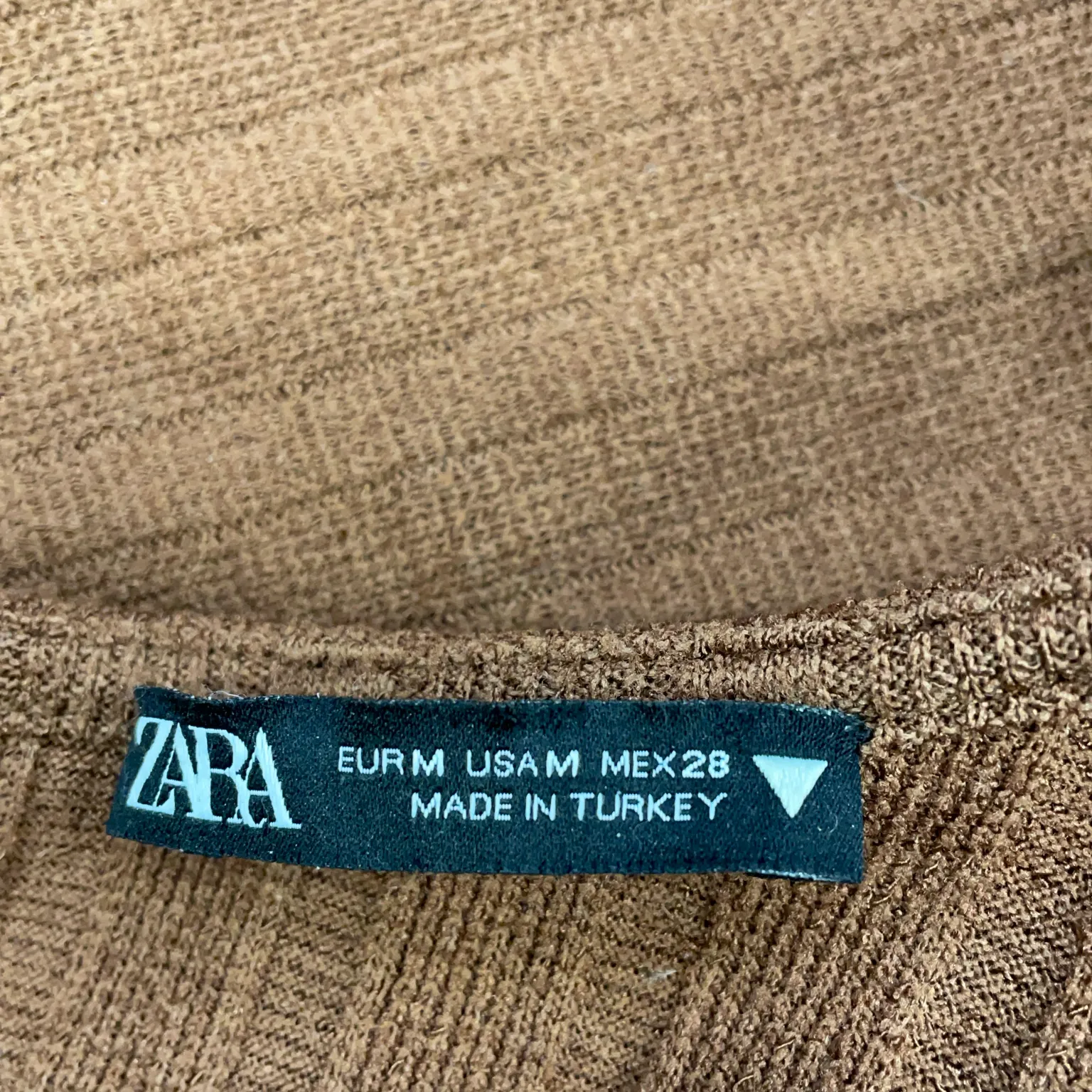 Zara - bild 3
