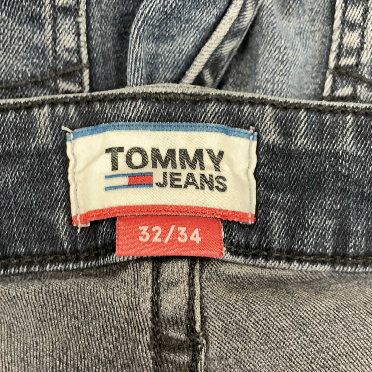 Tommy Hilfiger - bild 3