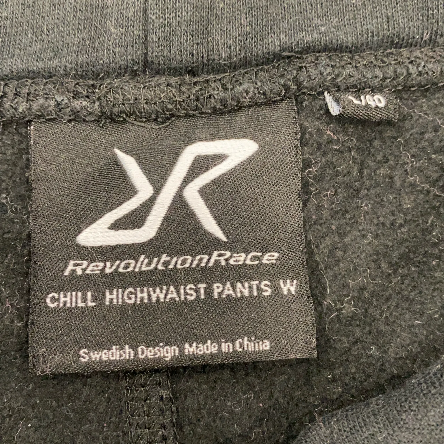 Revolution Race - bild 3