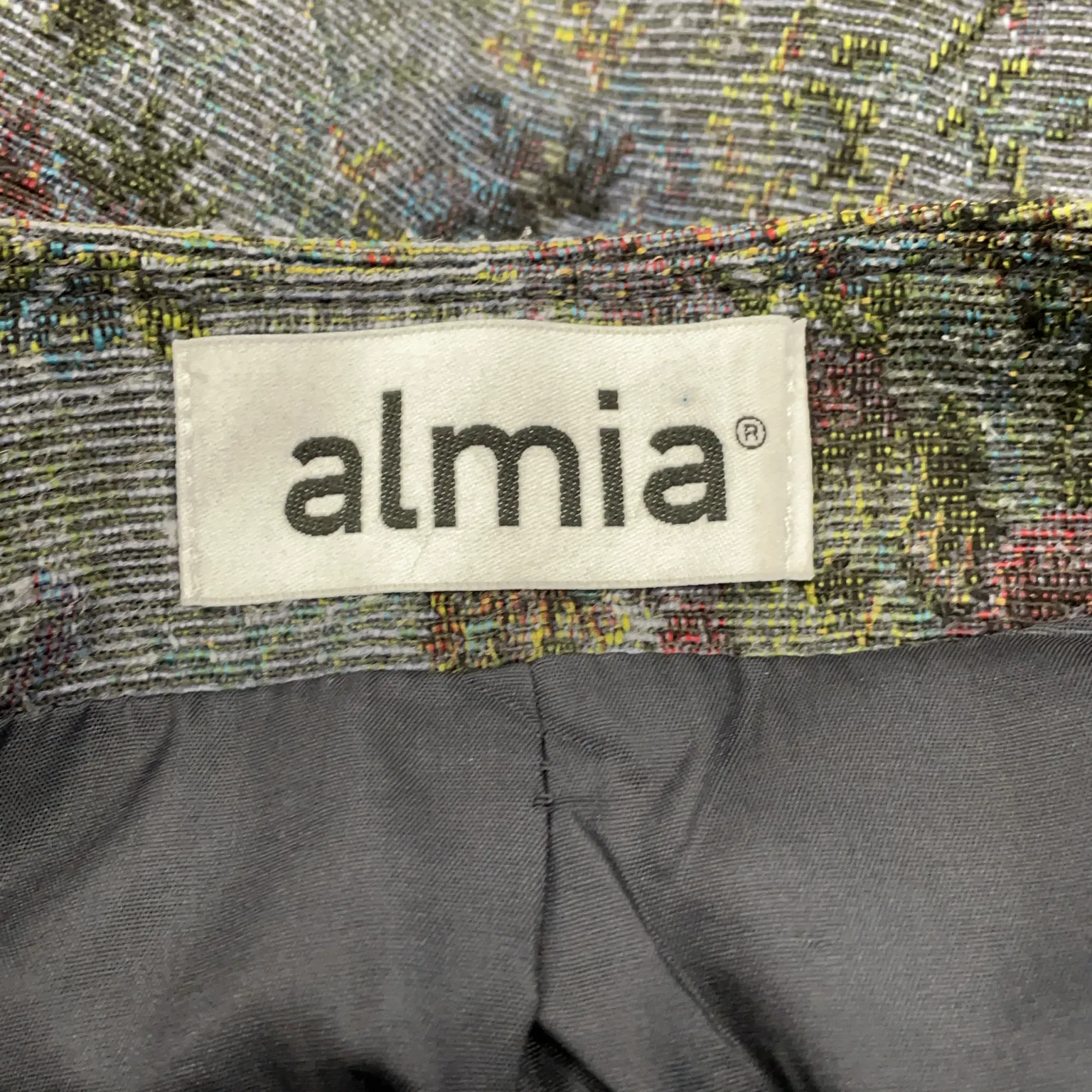 Almia - bild 3