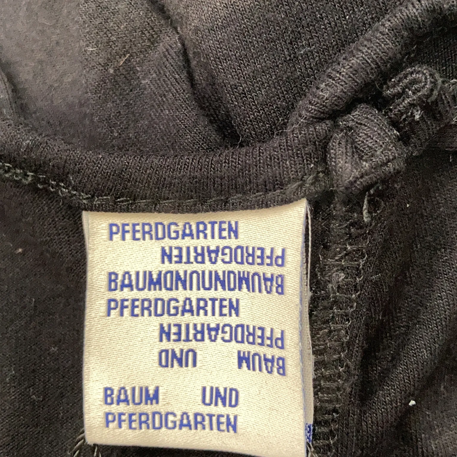 Baum Und Pferdgarten - bild 3