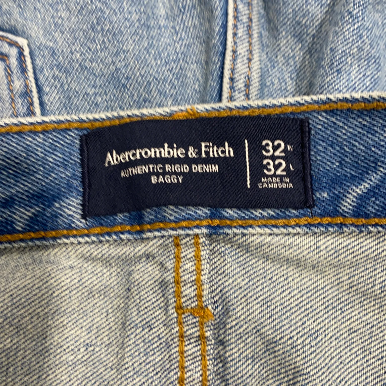 Abercrombie & Fitch - bild 3