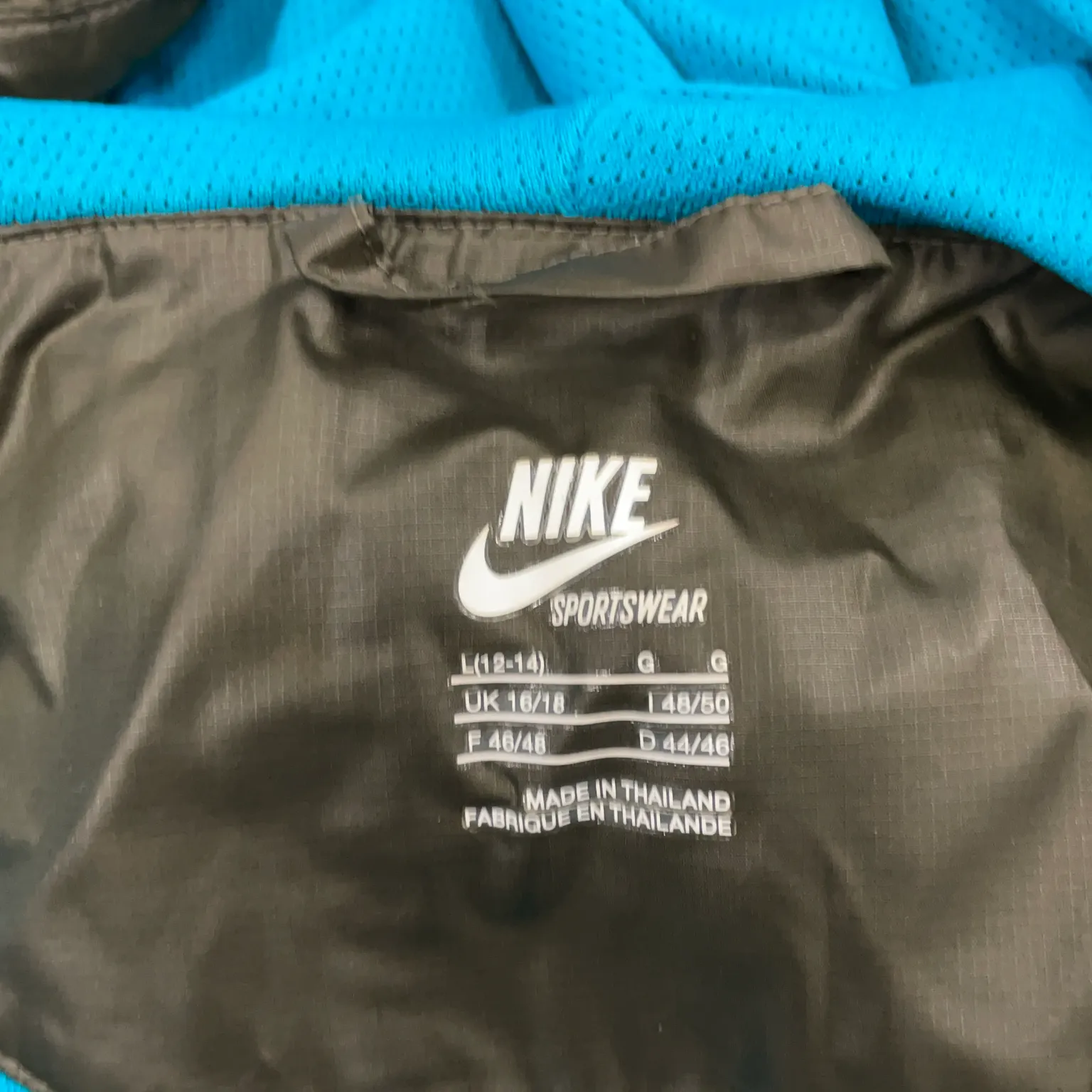 Nike Sportswear - bild 3