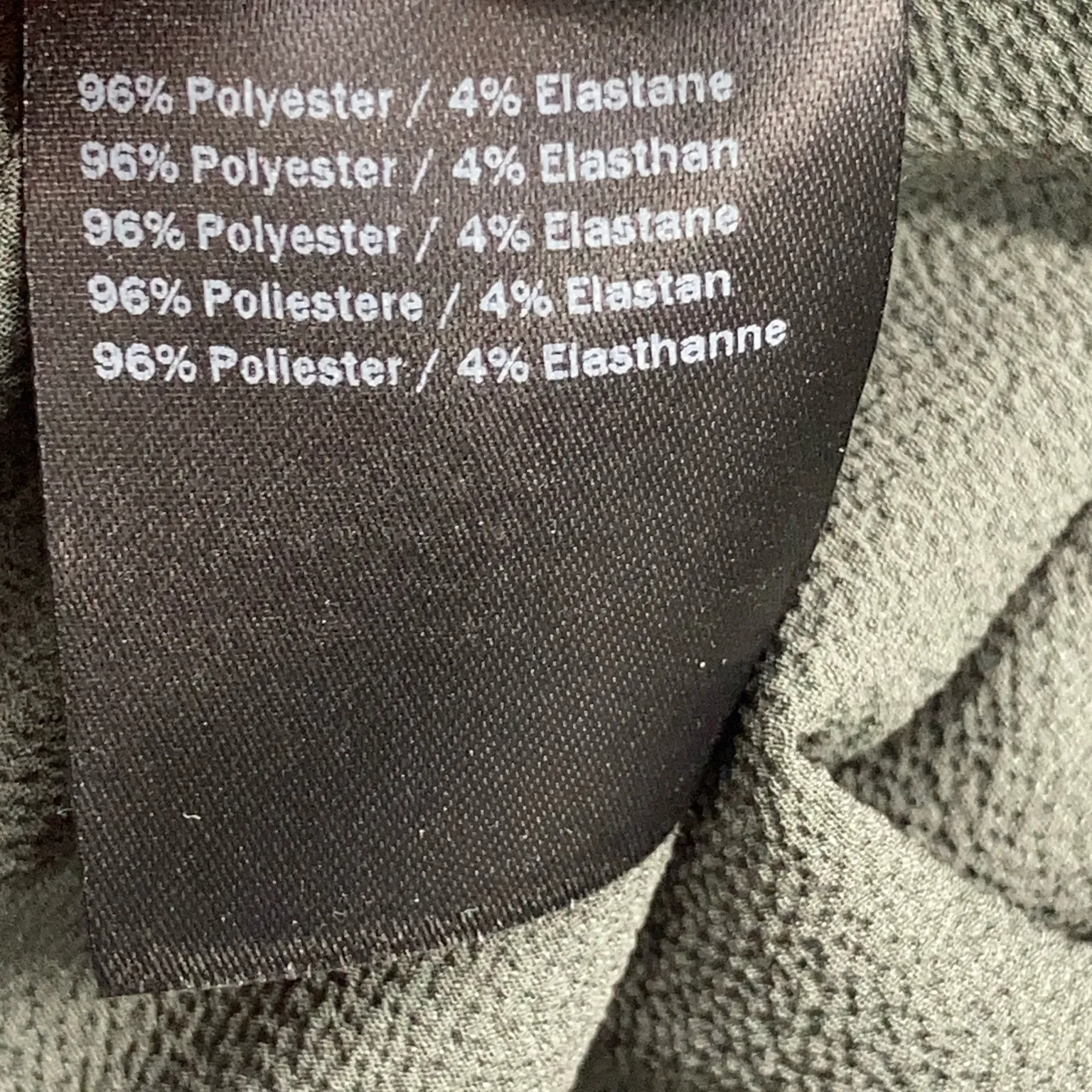 Second Female - bild 4