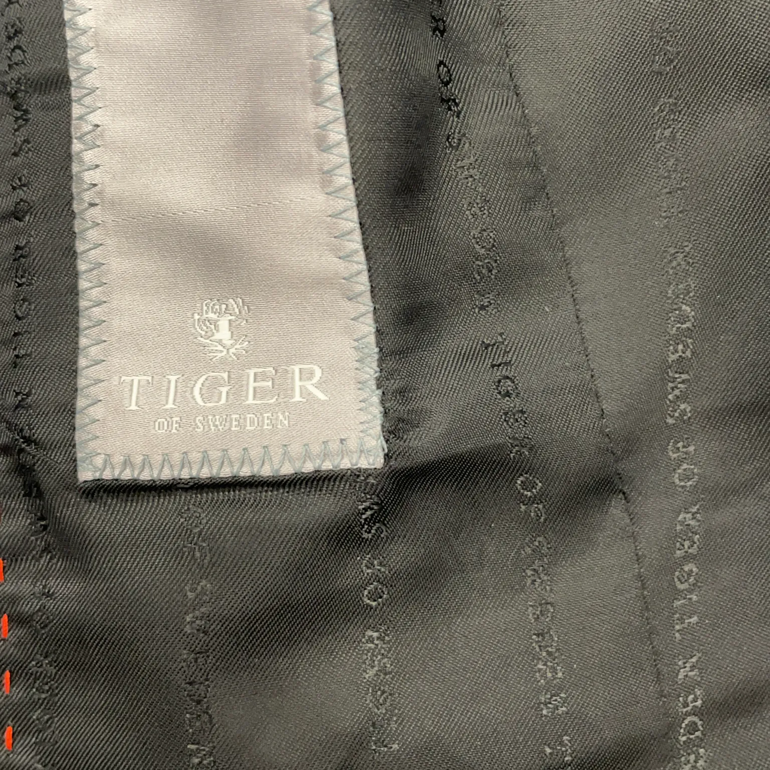 Tiger of Sweden - bild 3