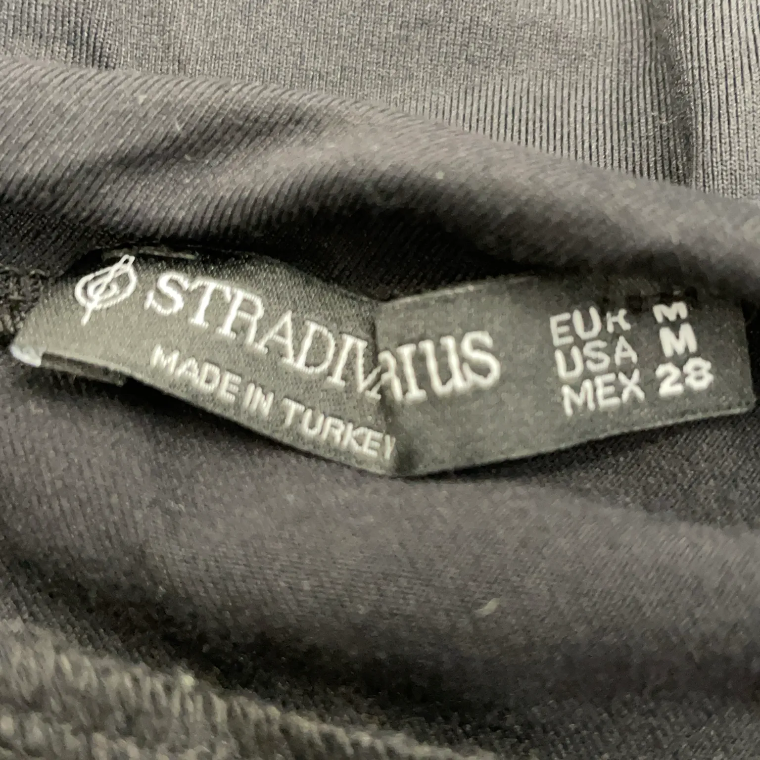 Stradivarius - bild 3