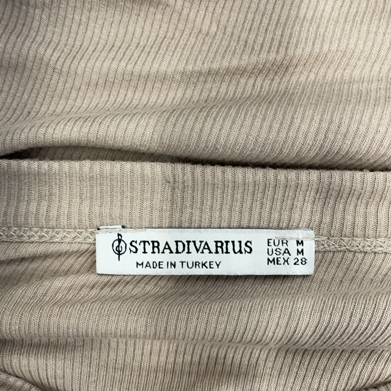 Stradivarius - bild 3