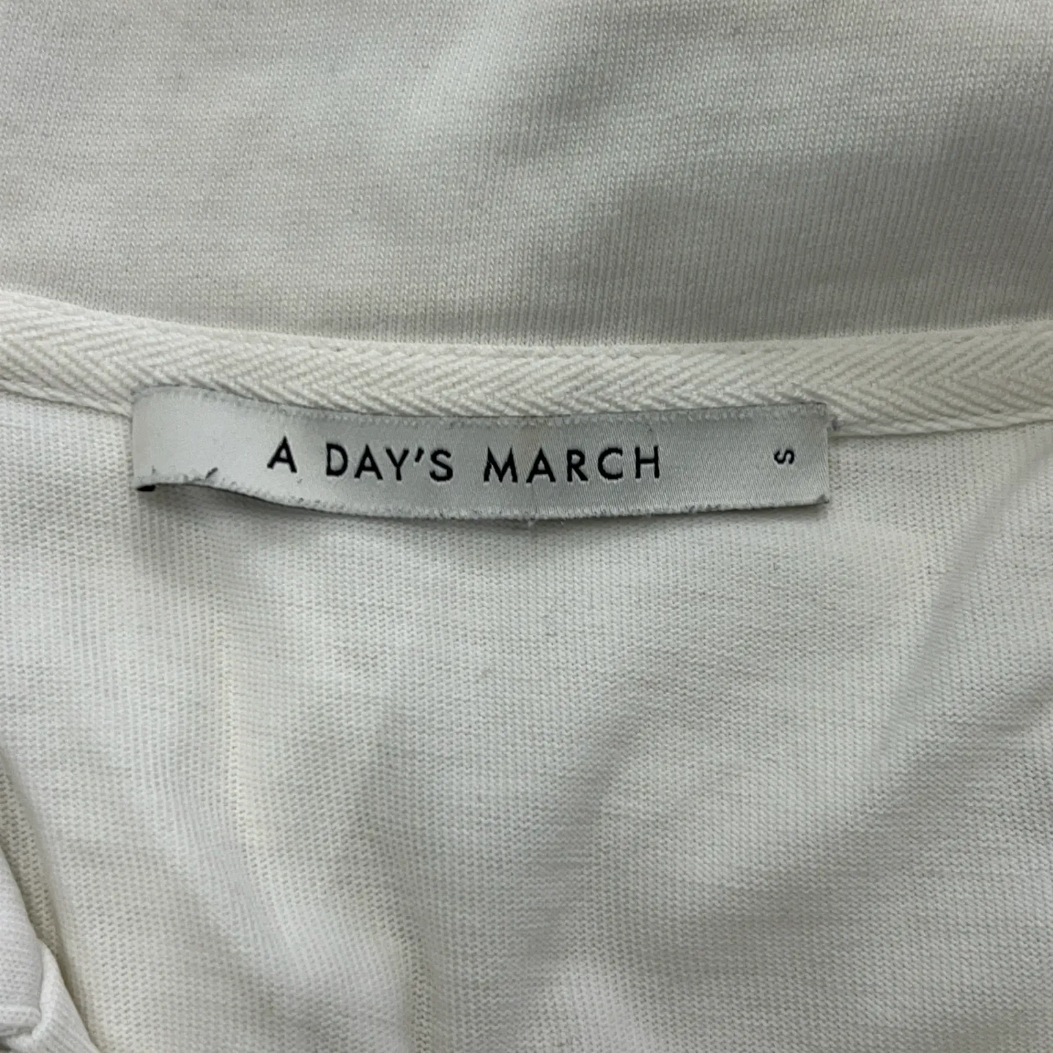 A Day's March - bild 3