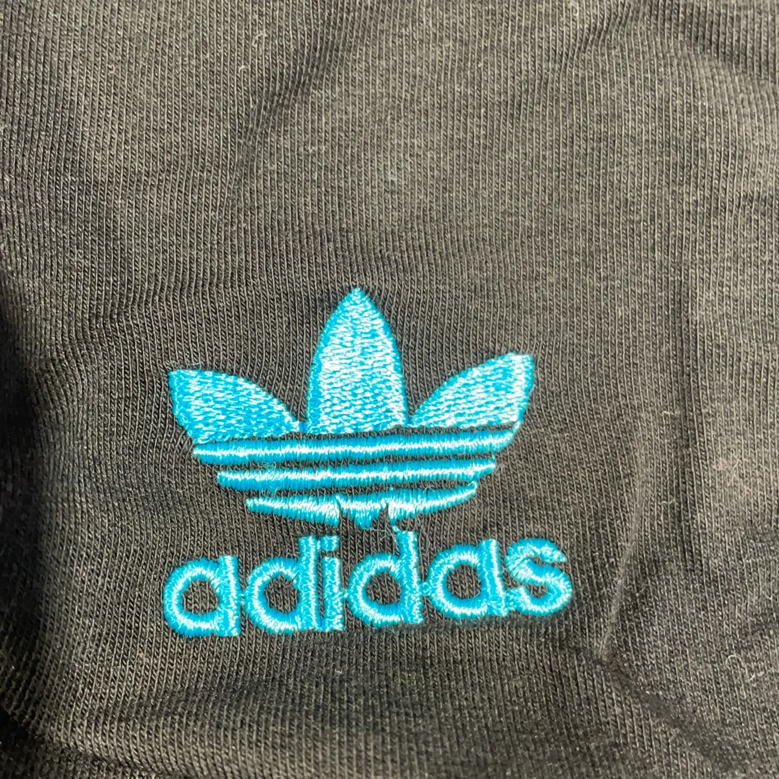 Adidas - bild 3