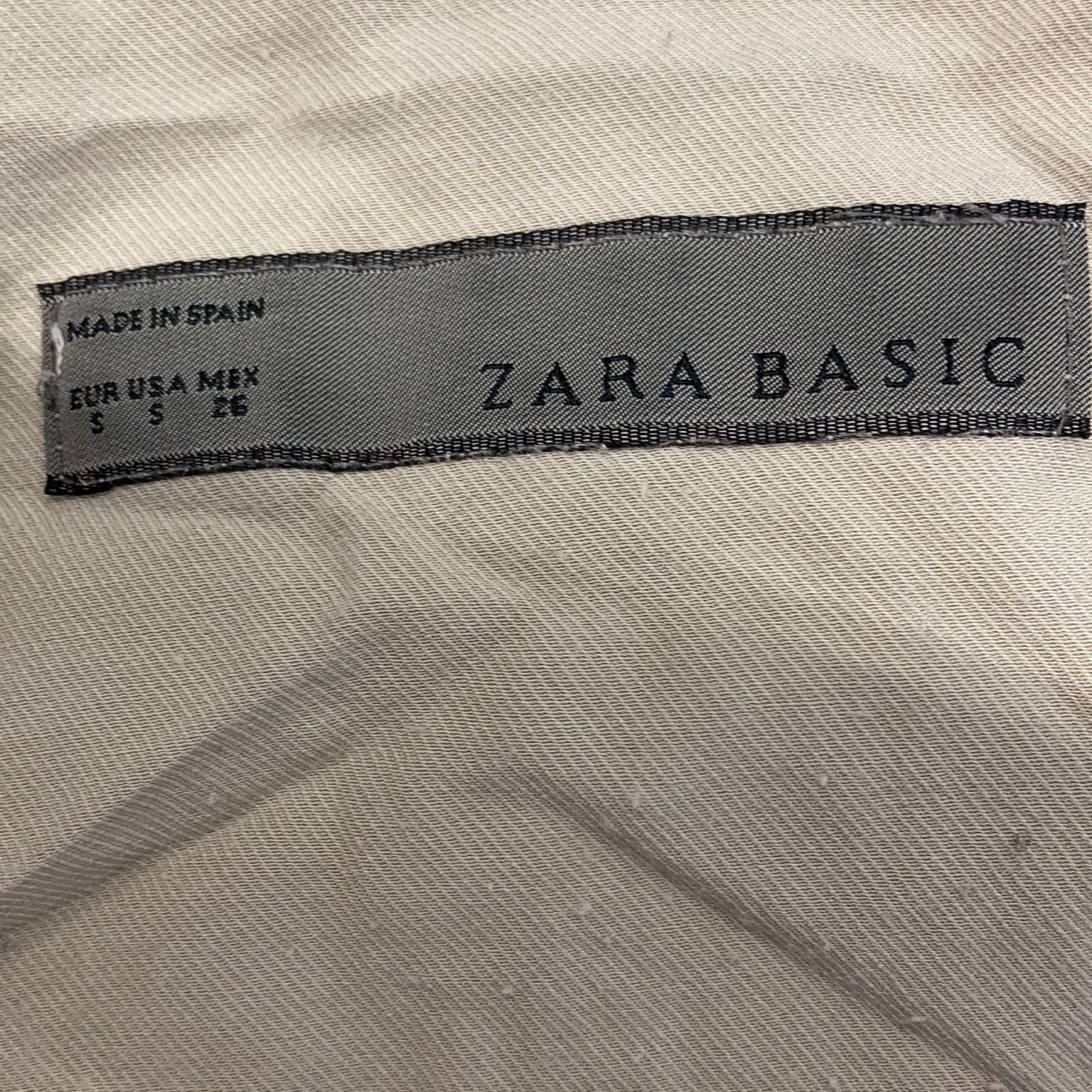 Zara Basic