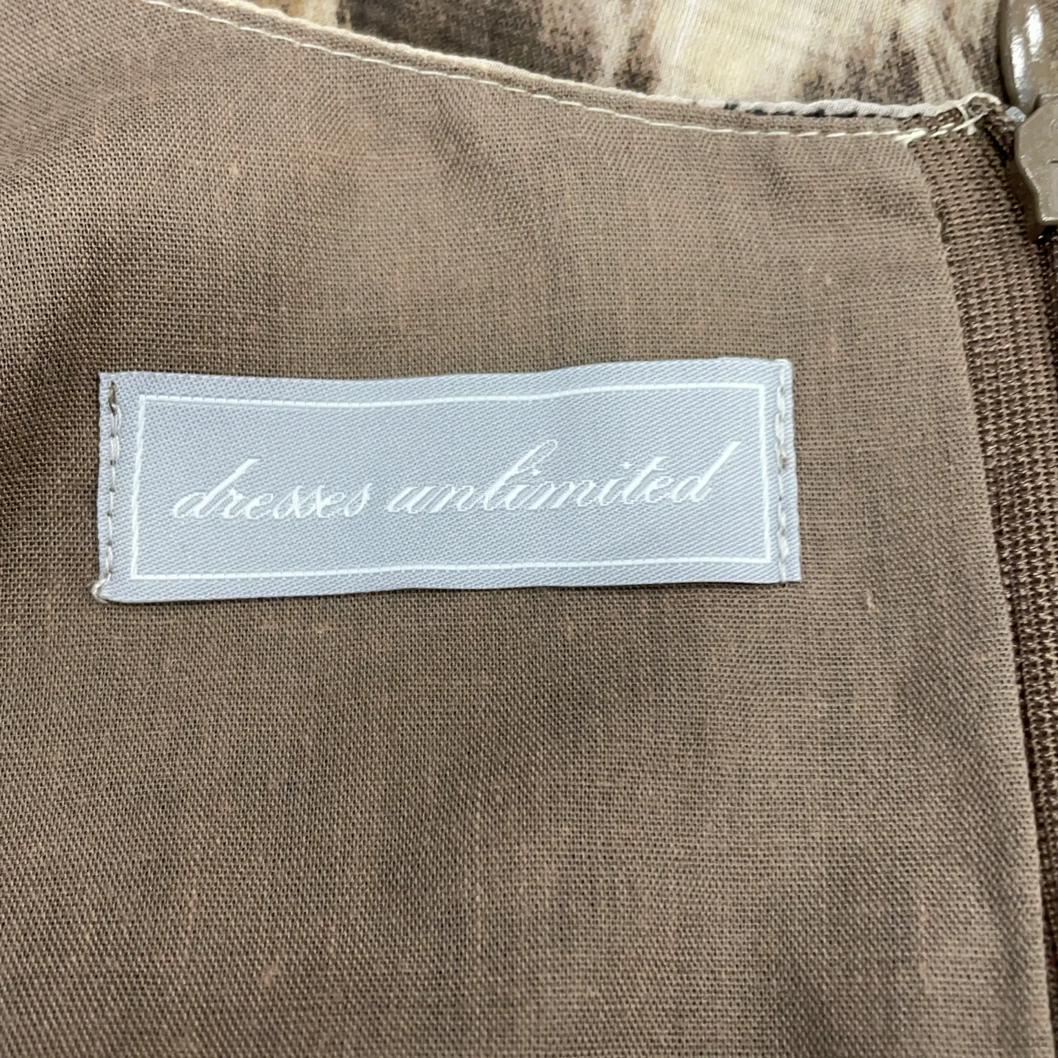 Dresses Unlimited - bild 3