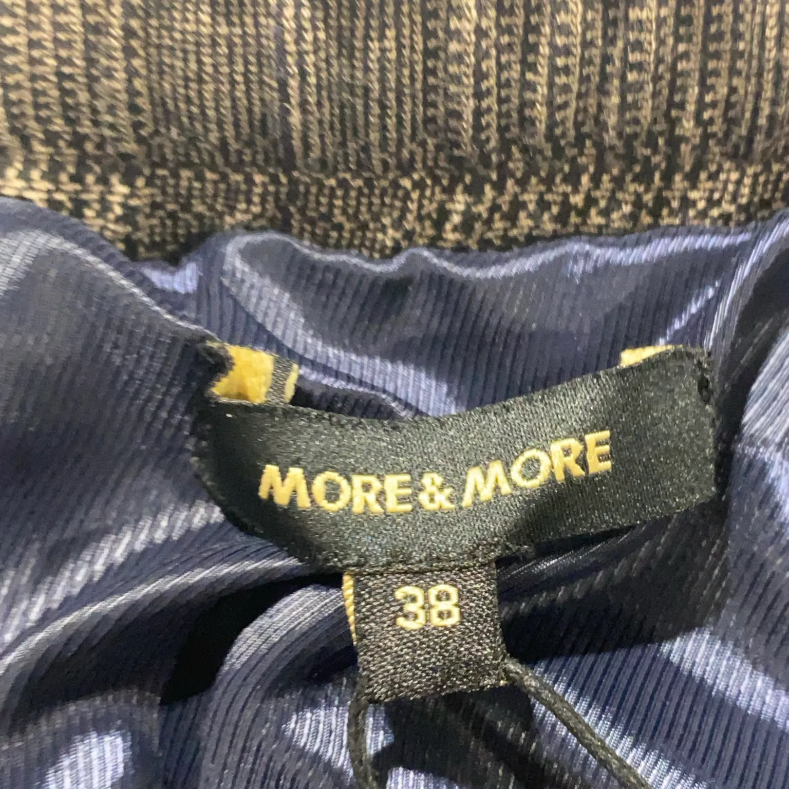 More & More - bild 3