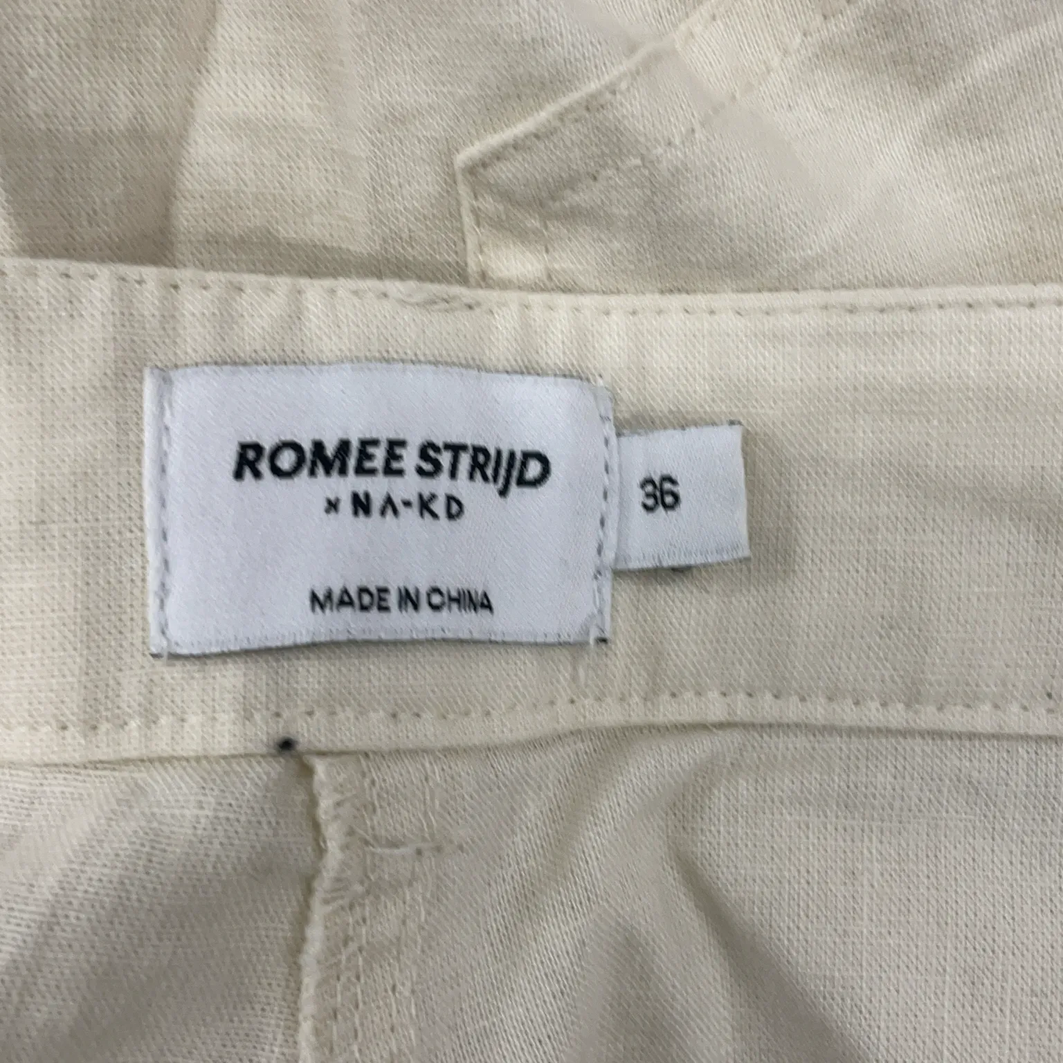 Romee Strijd x NA-KD - bild 3