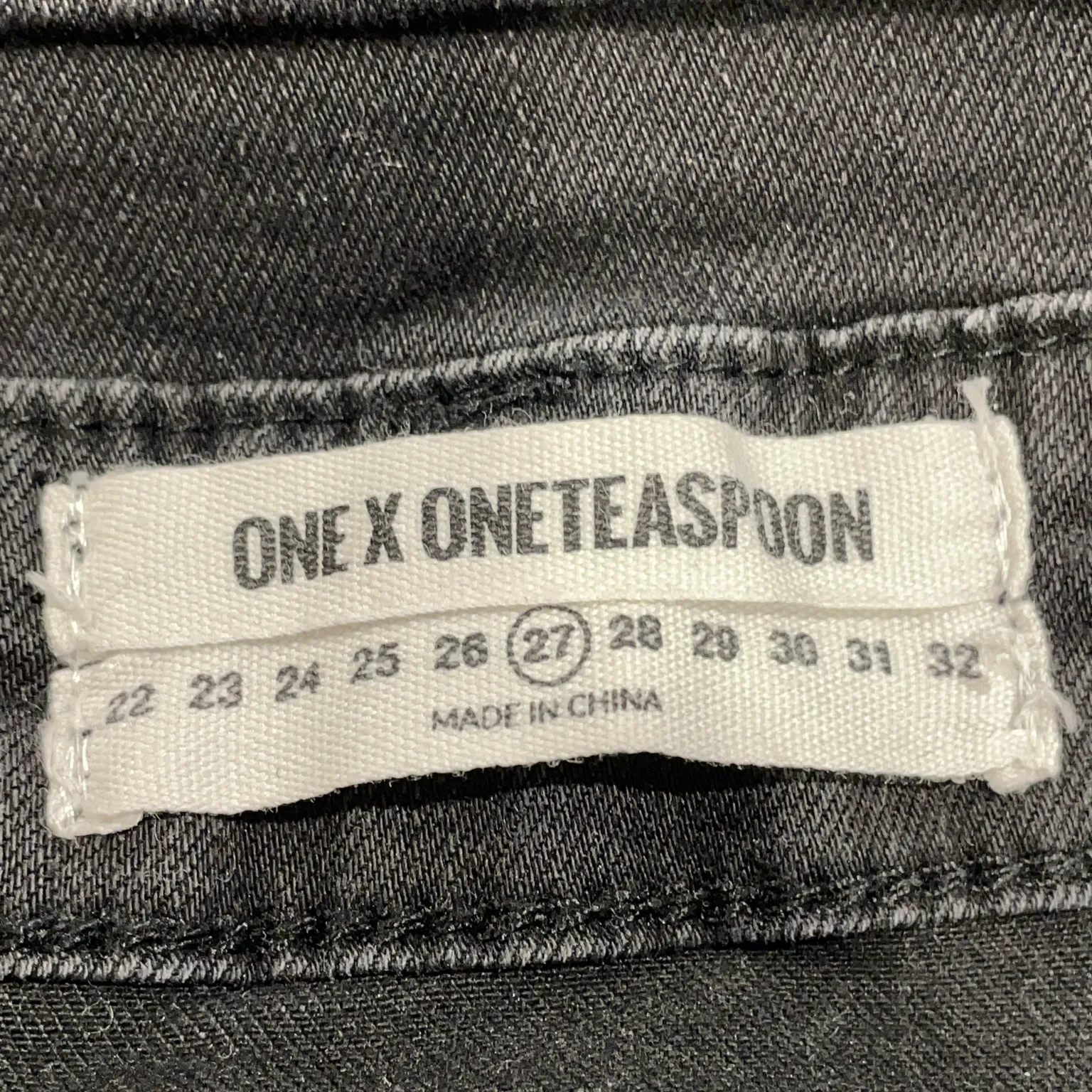 One Teaspoon - bild 3