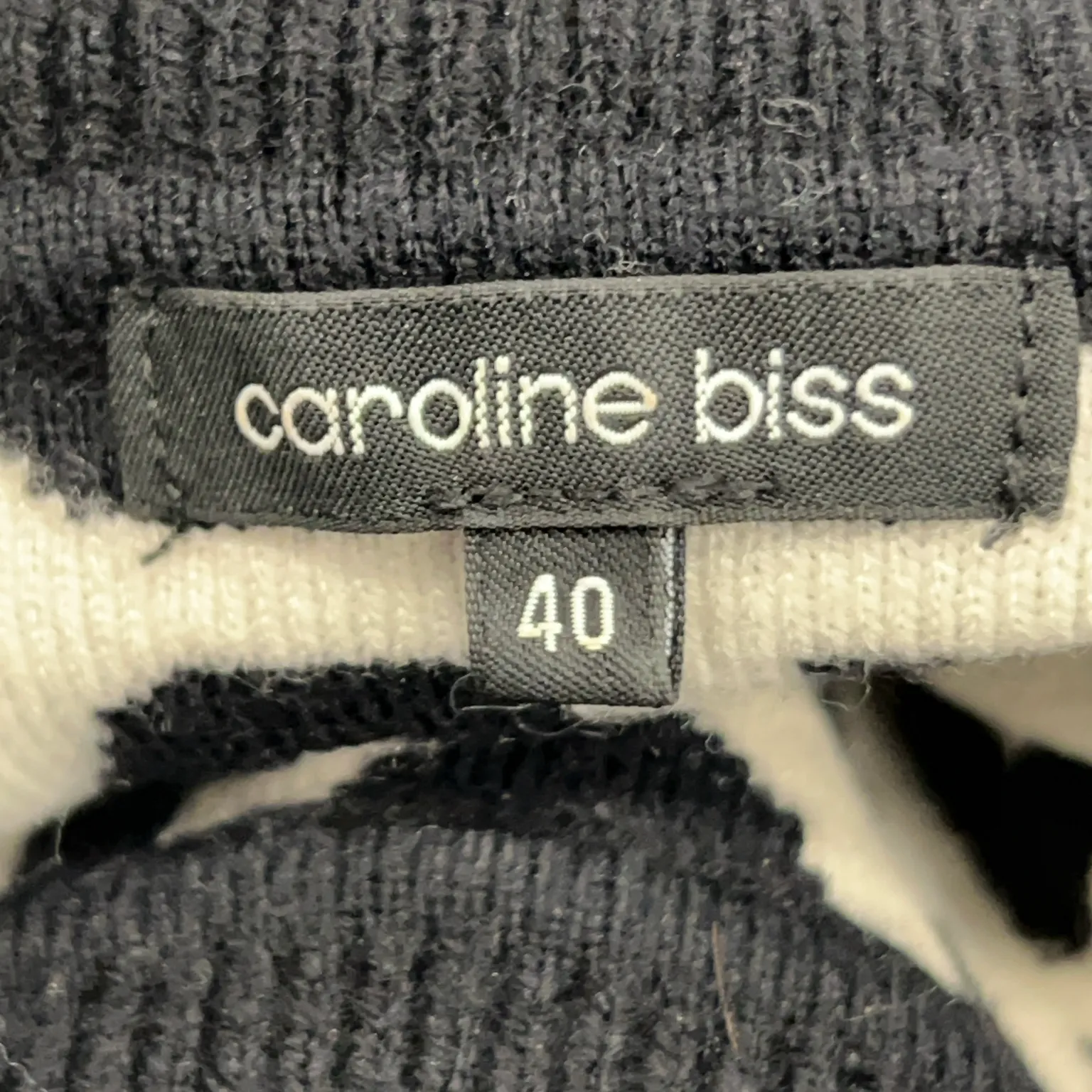 Caroline Biss - bild 3