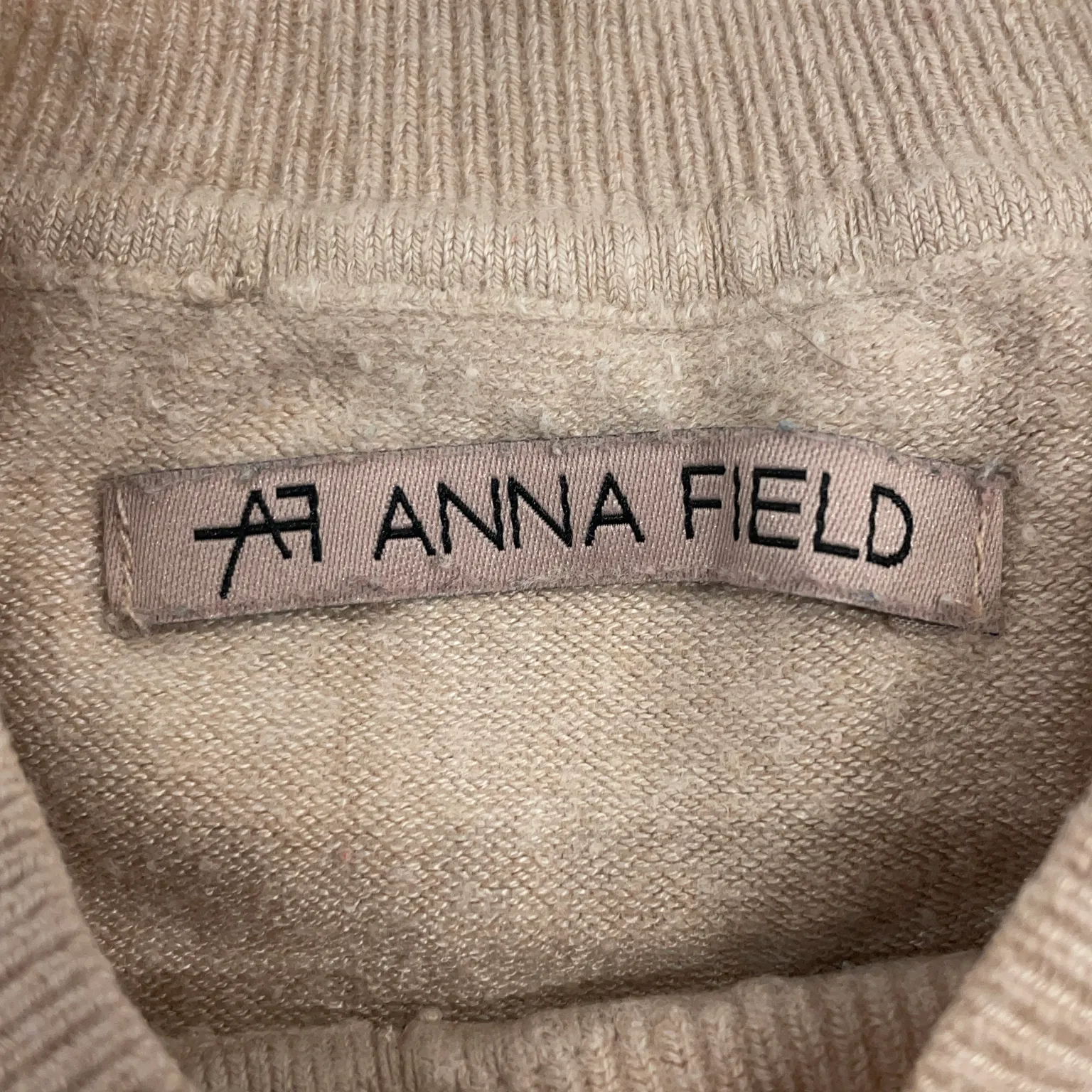 Anna Field - bild 3