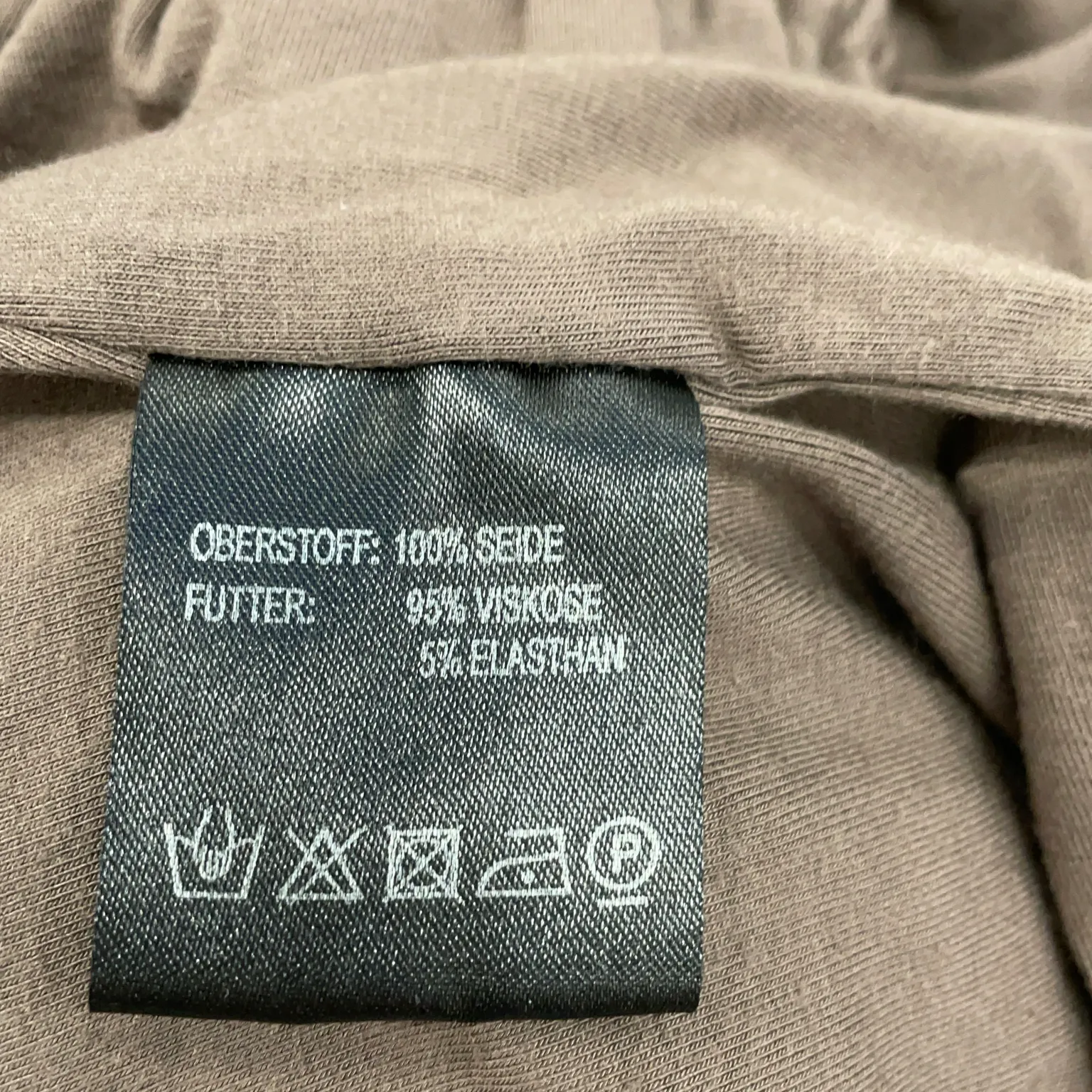 Hallhuber Donna - bild 4