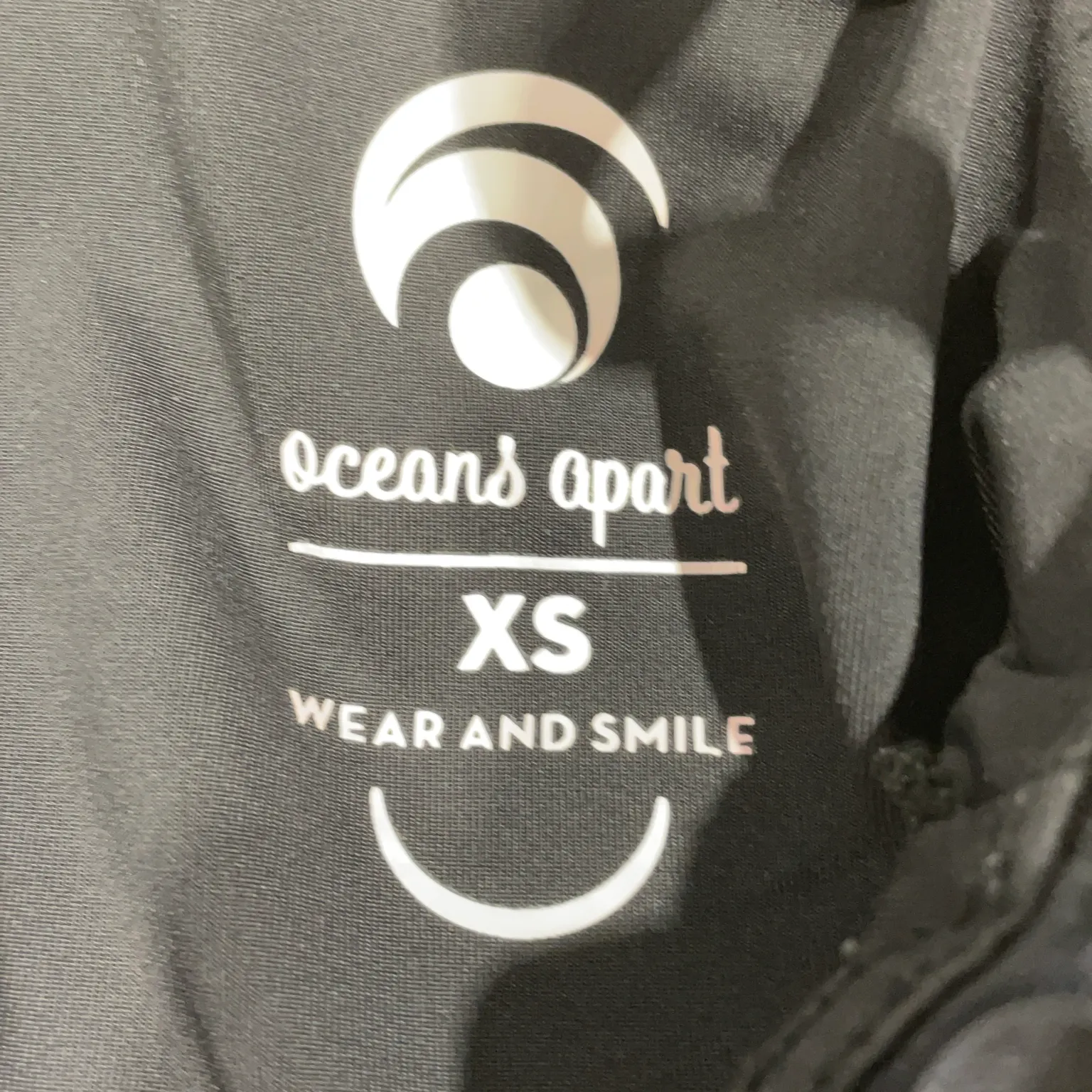 Oceans Apart - bild 3