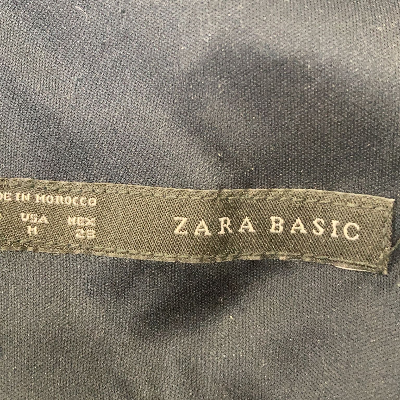 Zara Basic