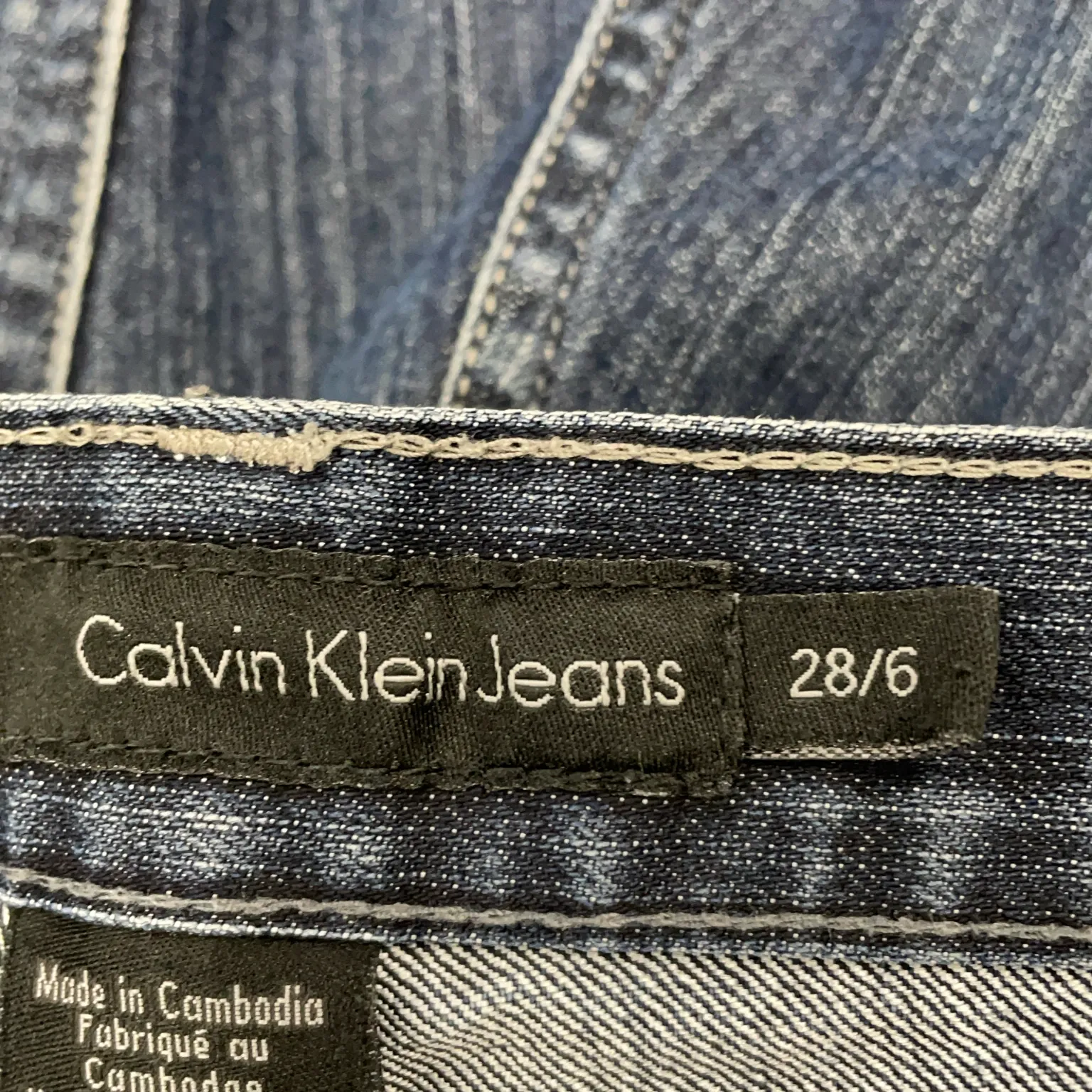 Calvin Klein Jeans - bild 3
