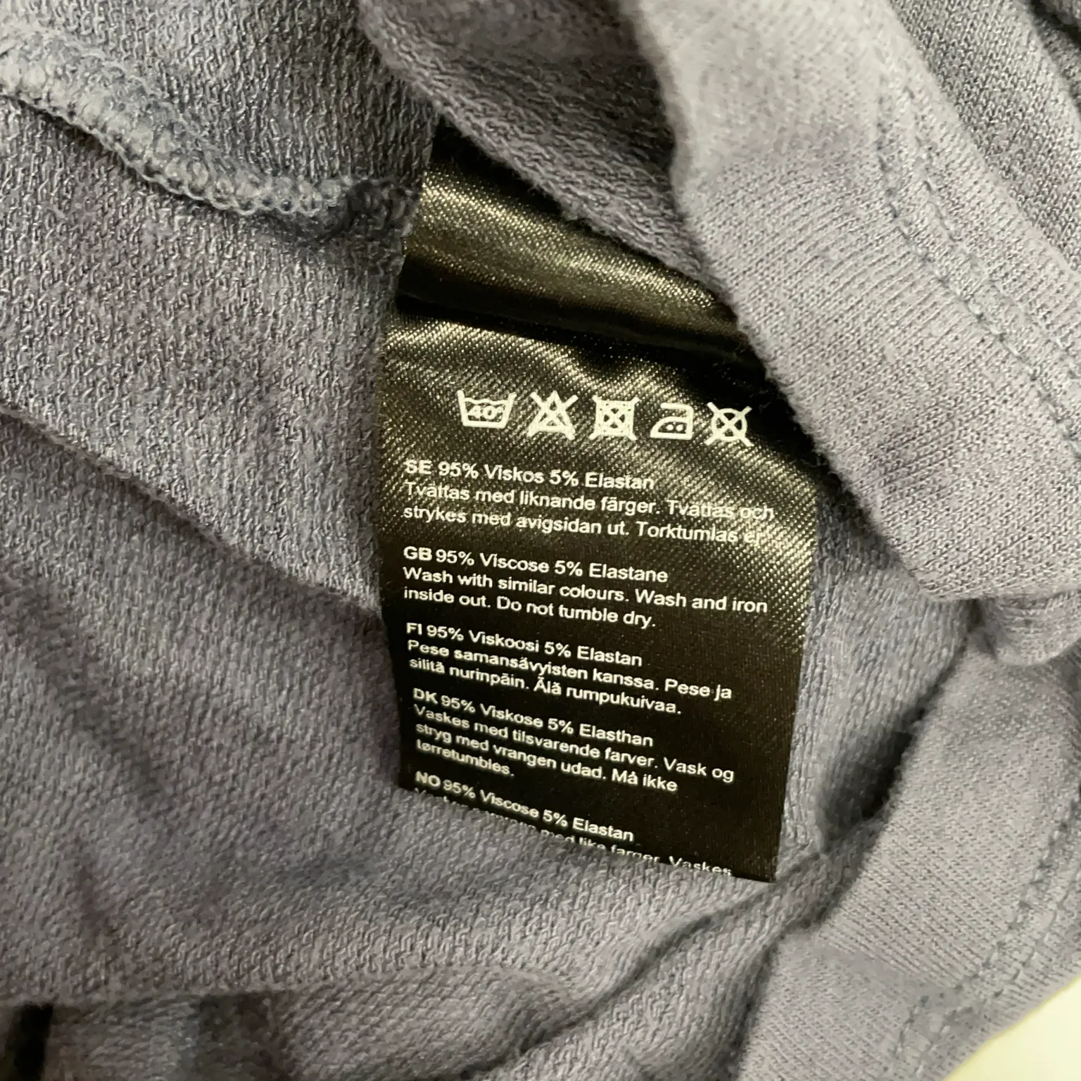 Label Label - bild 4