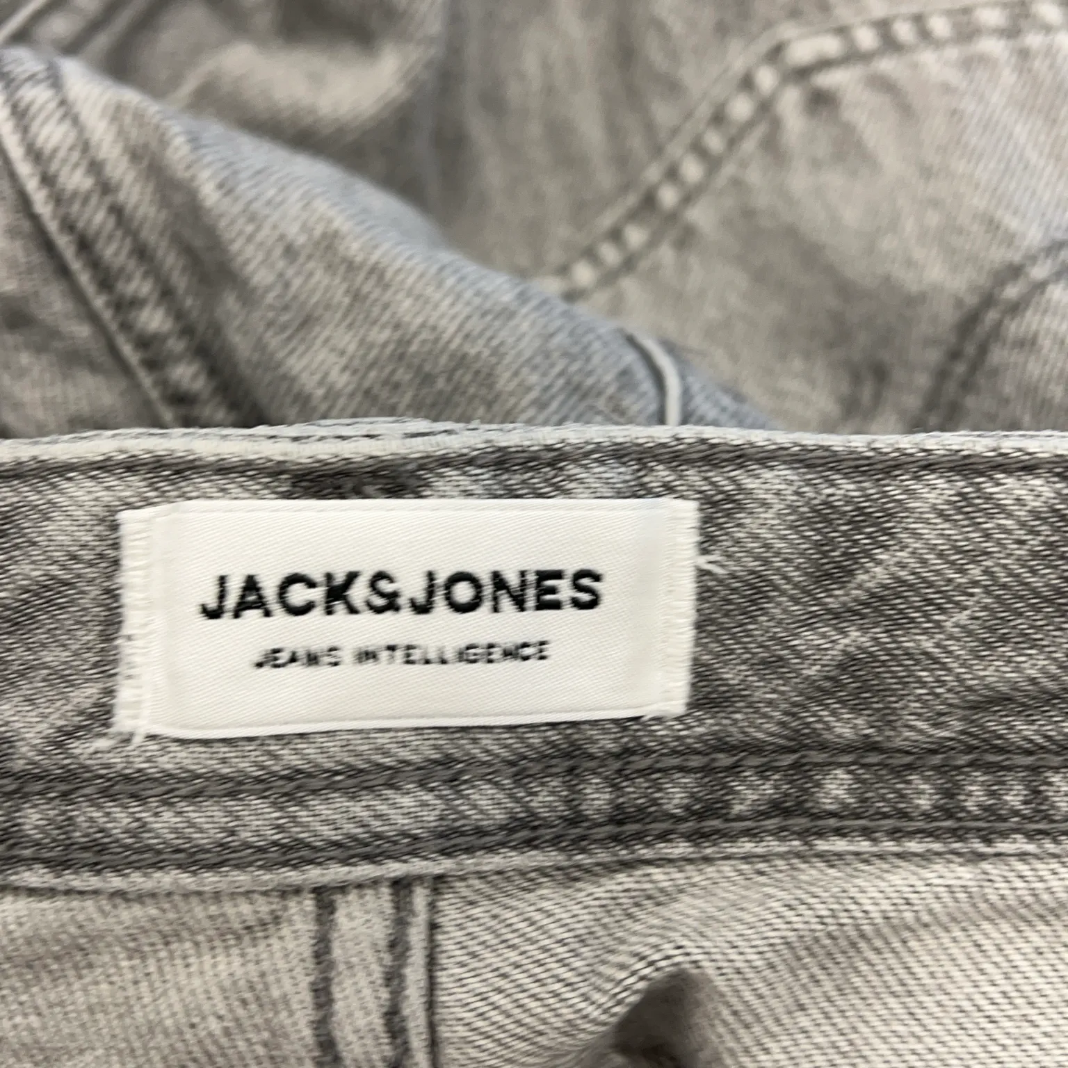 Jack & Jones - bild 3