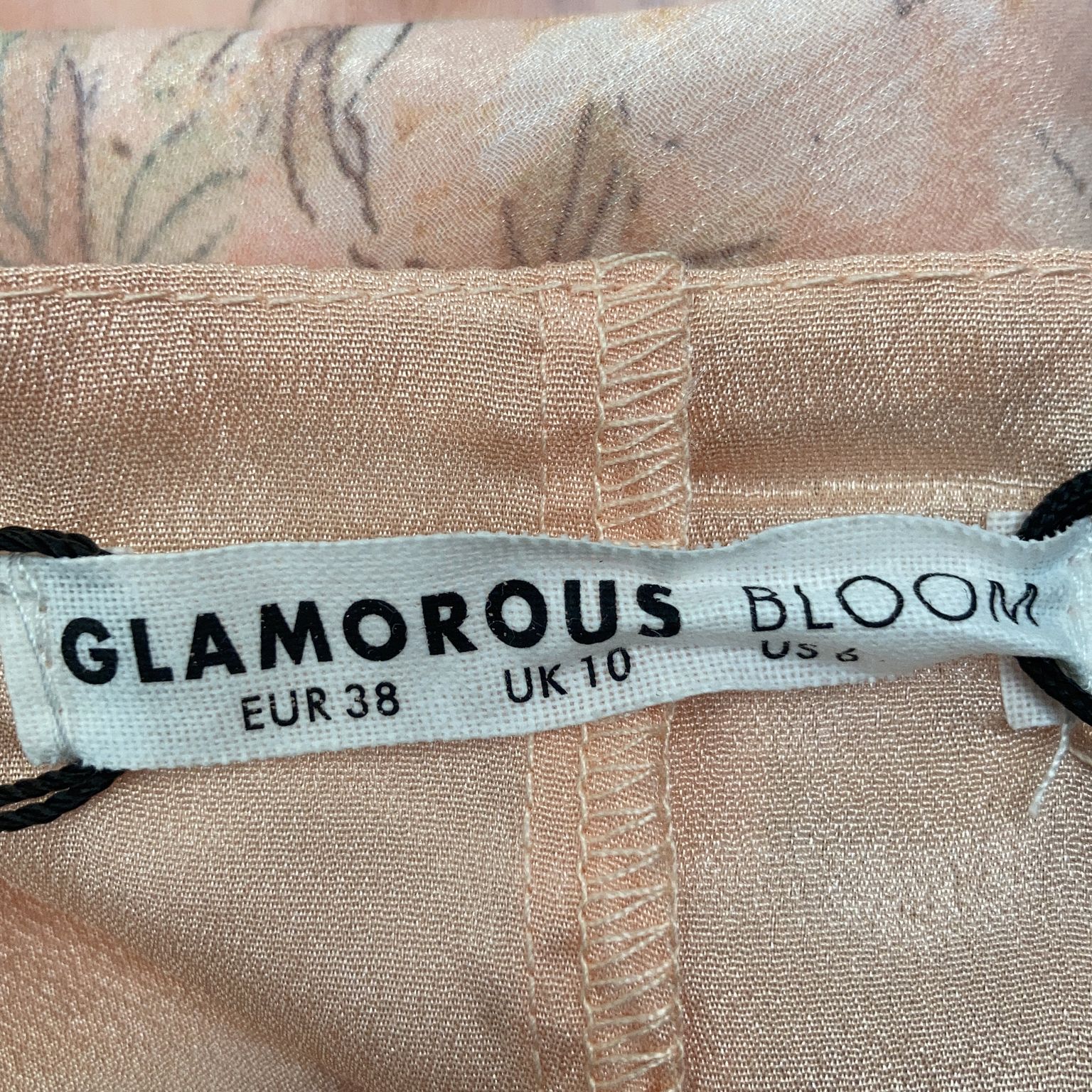 Glamorous Bloom