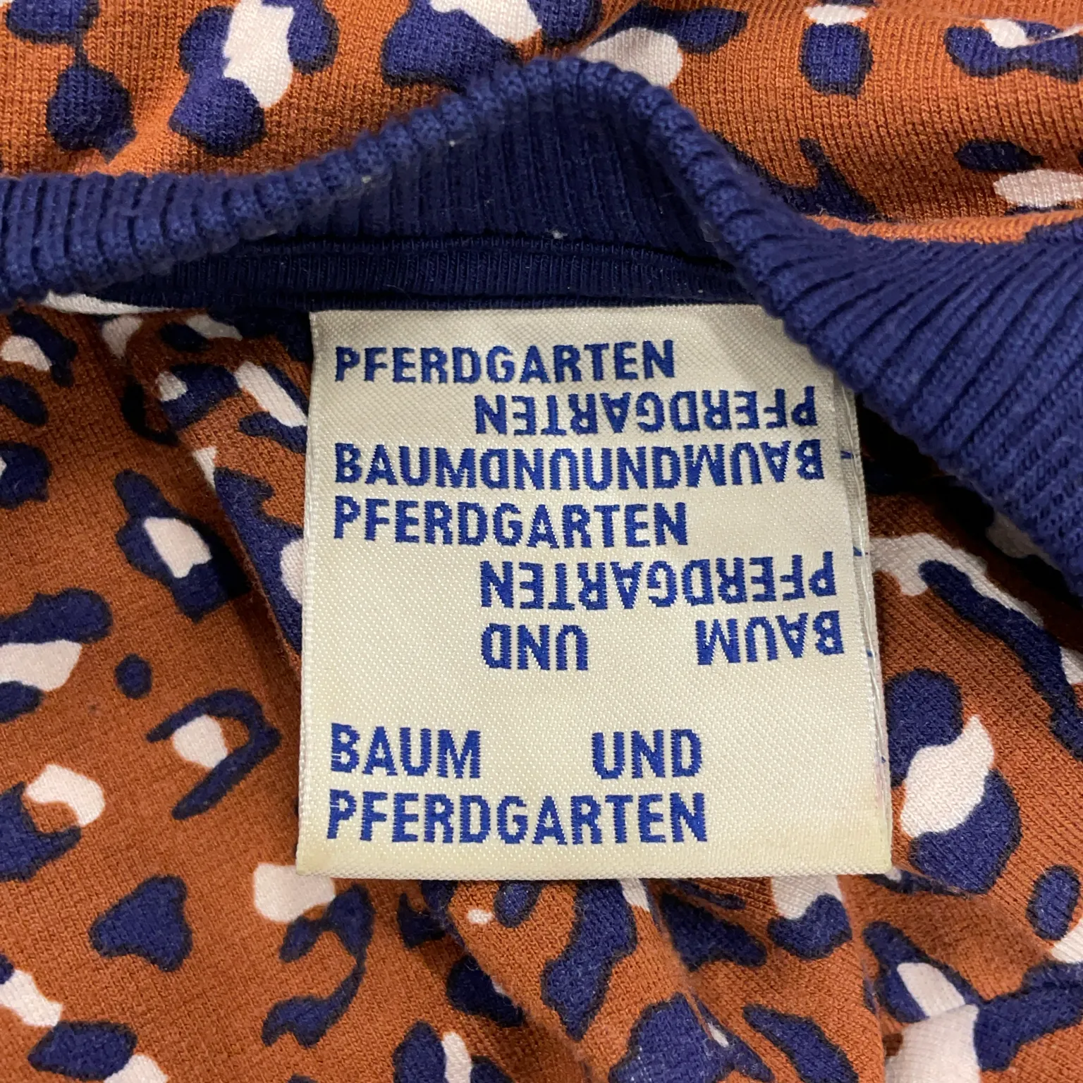 Baum Und Pferdgarten - bild 3