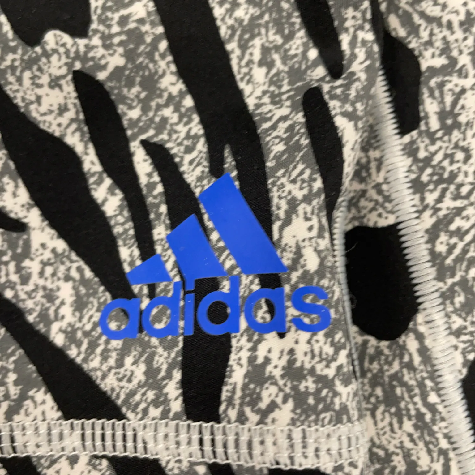 Adidas - bild 3
