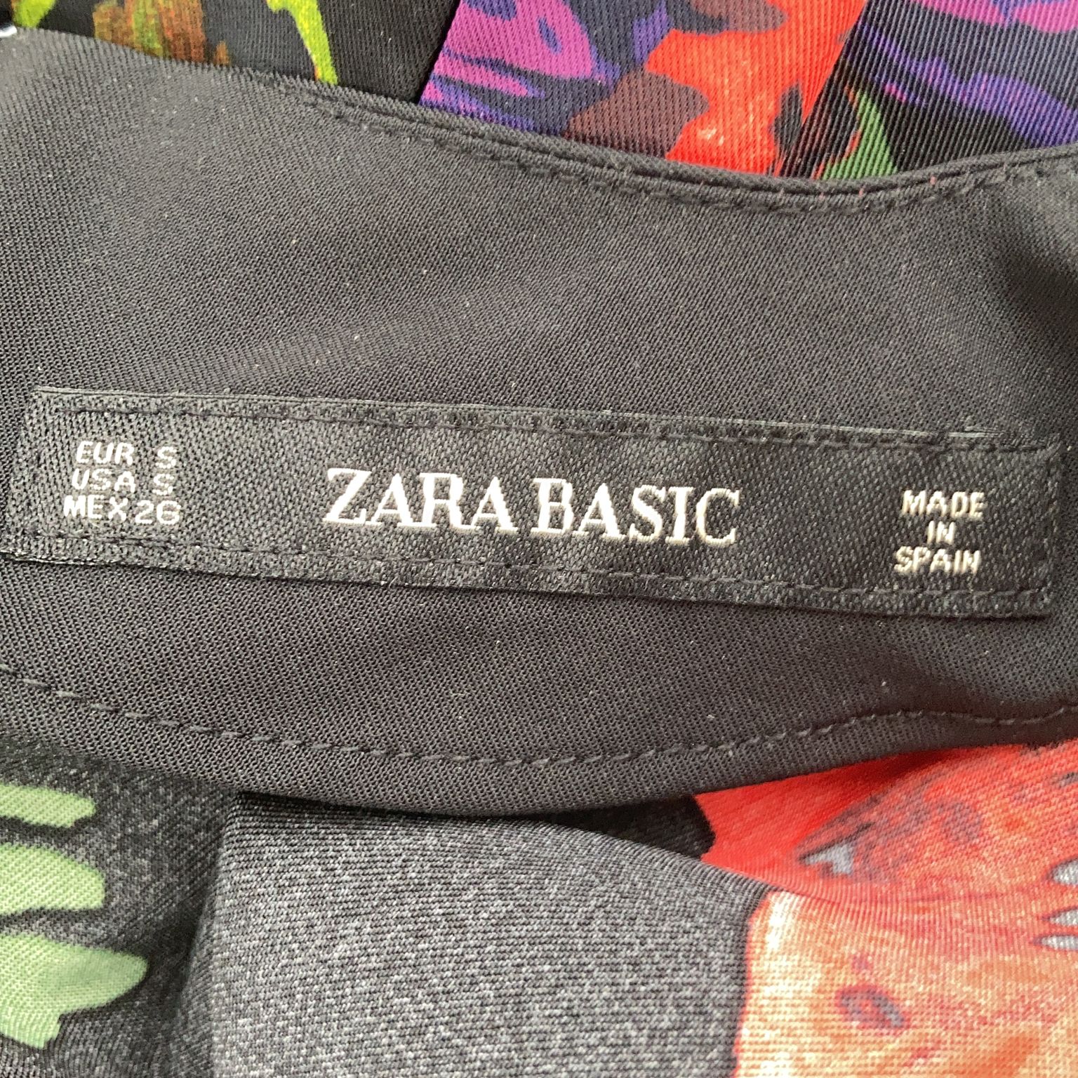 Zara Basic