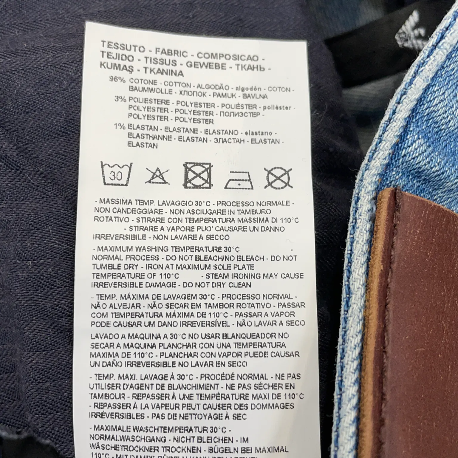 Emporio Armani - bild 4