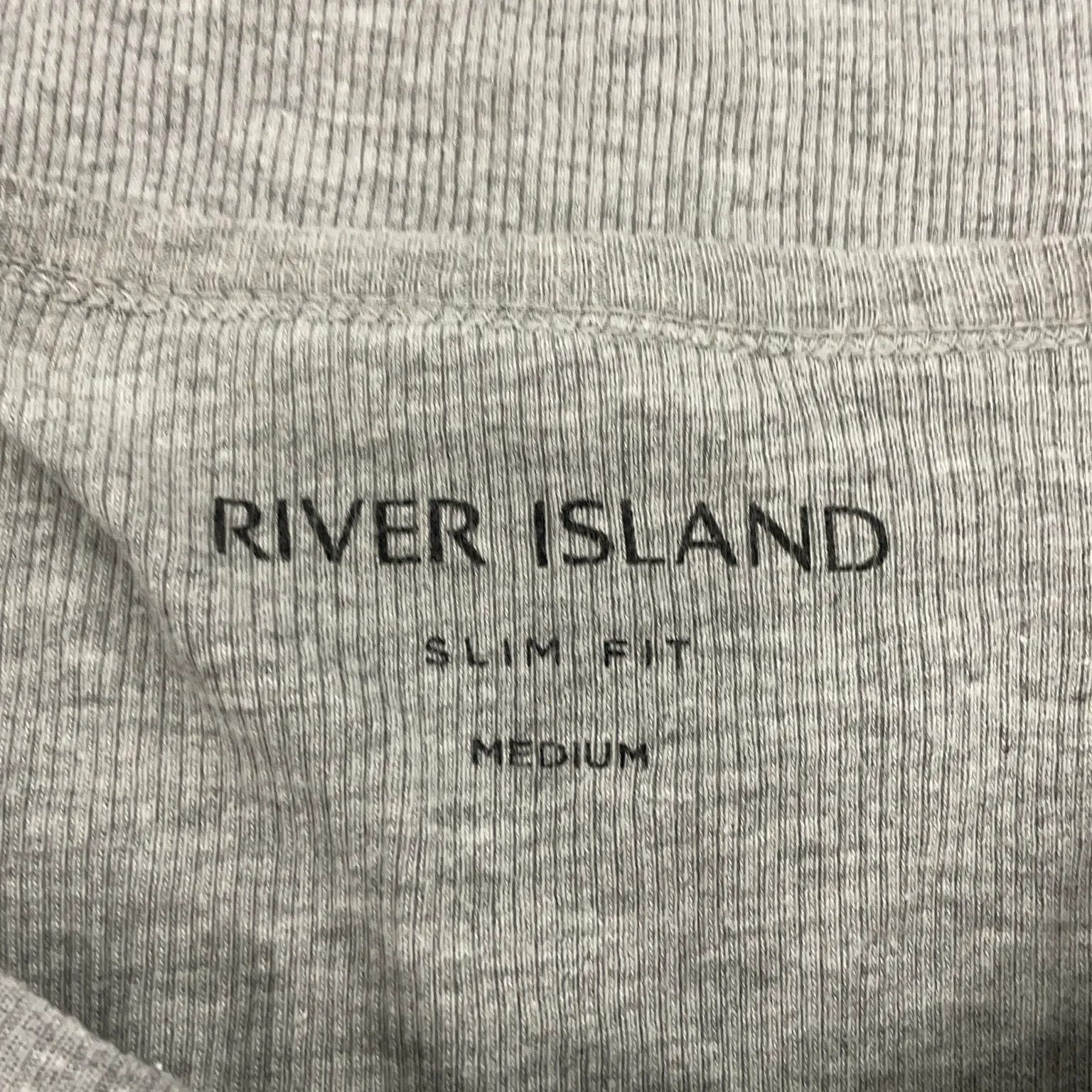 River Island - bild 3