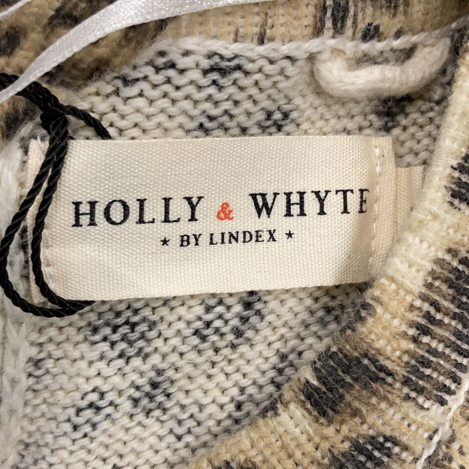 Holly  Whyte by Lindex