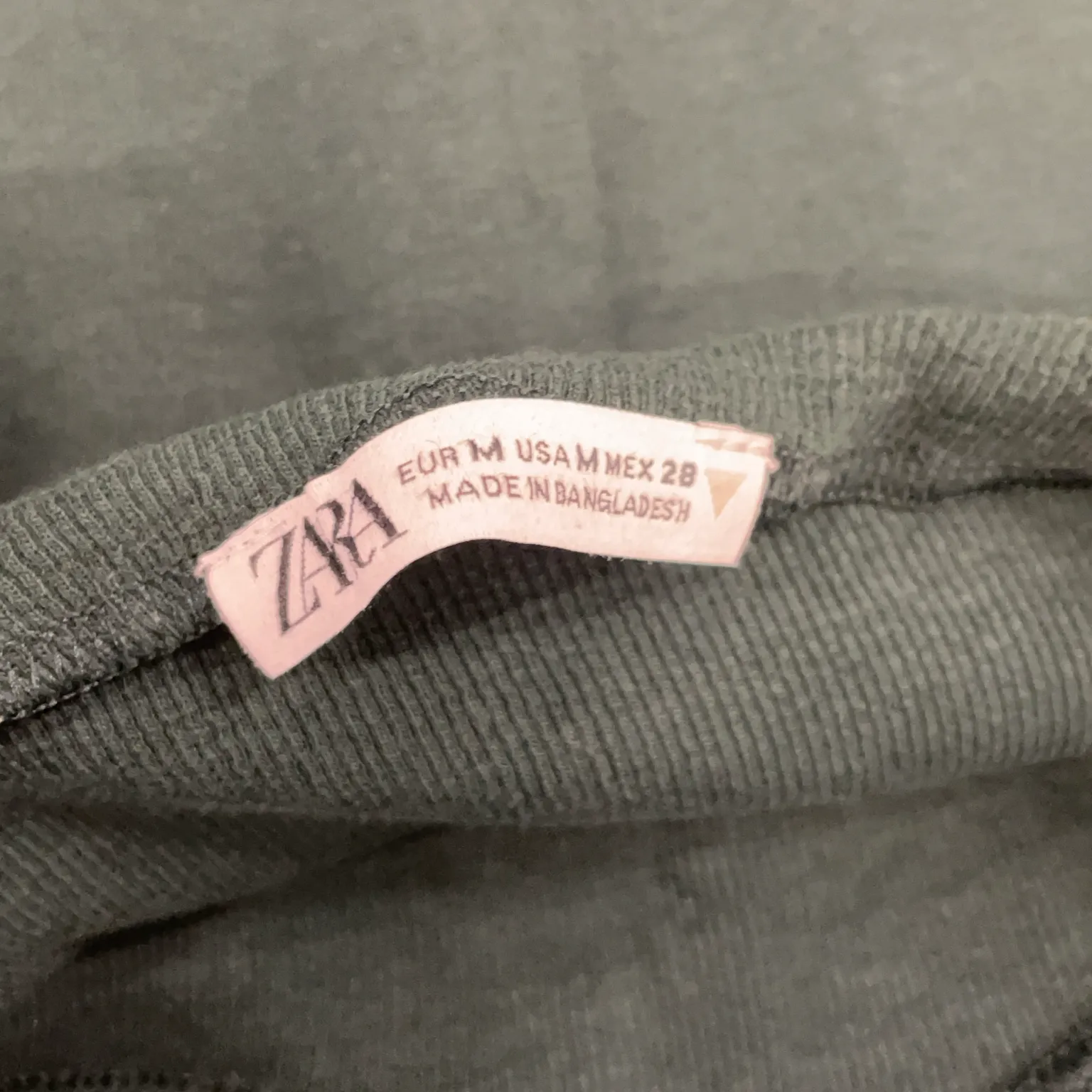 Zara - bild 3