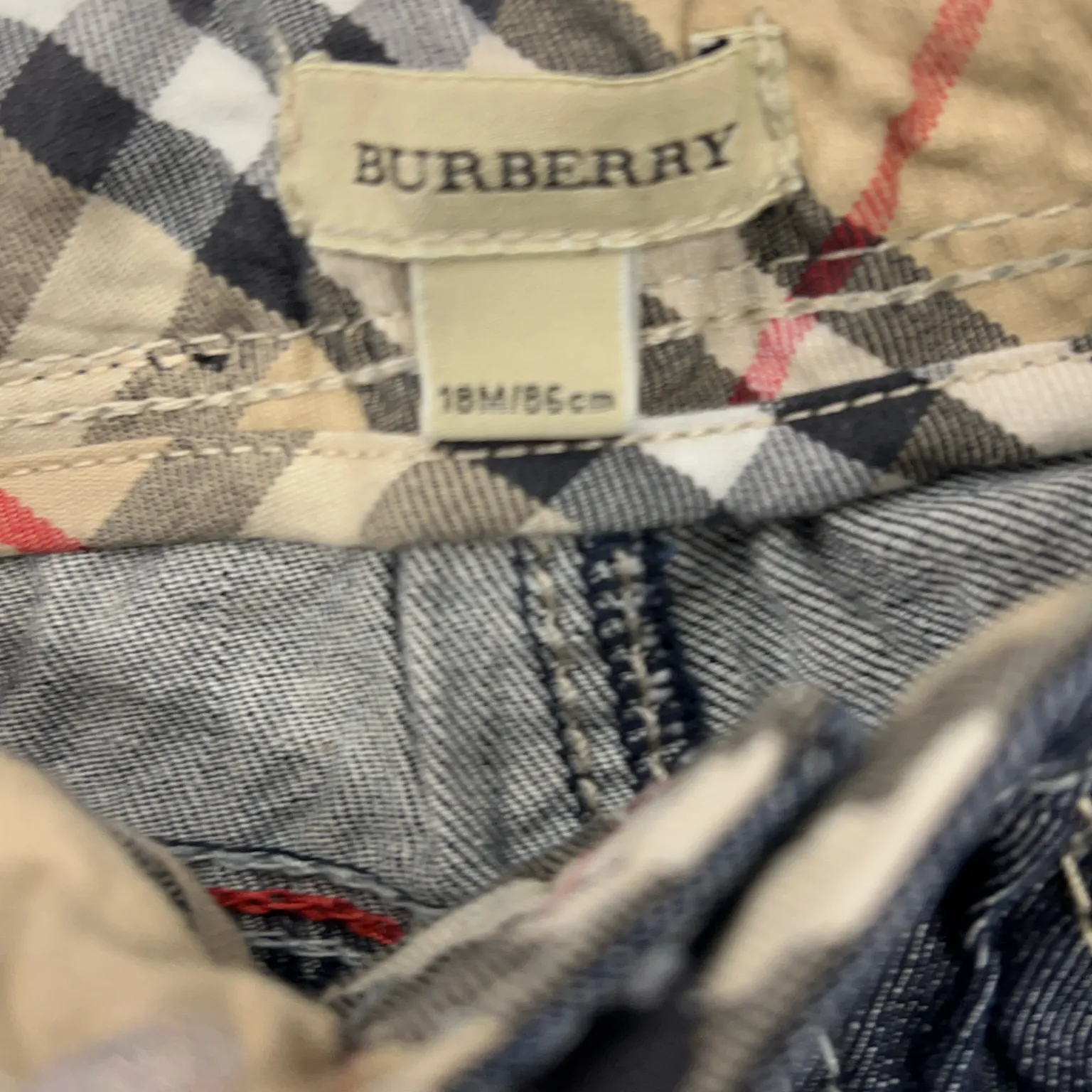 Burberry - bild 3