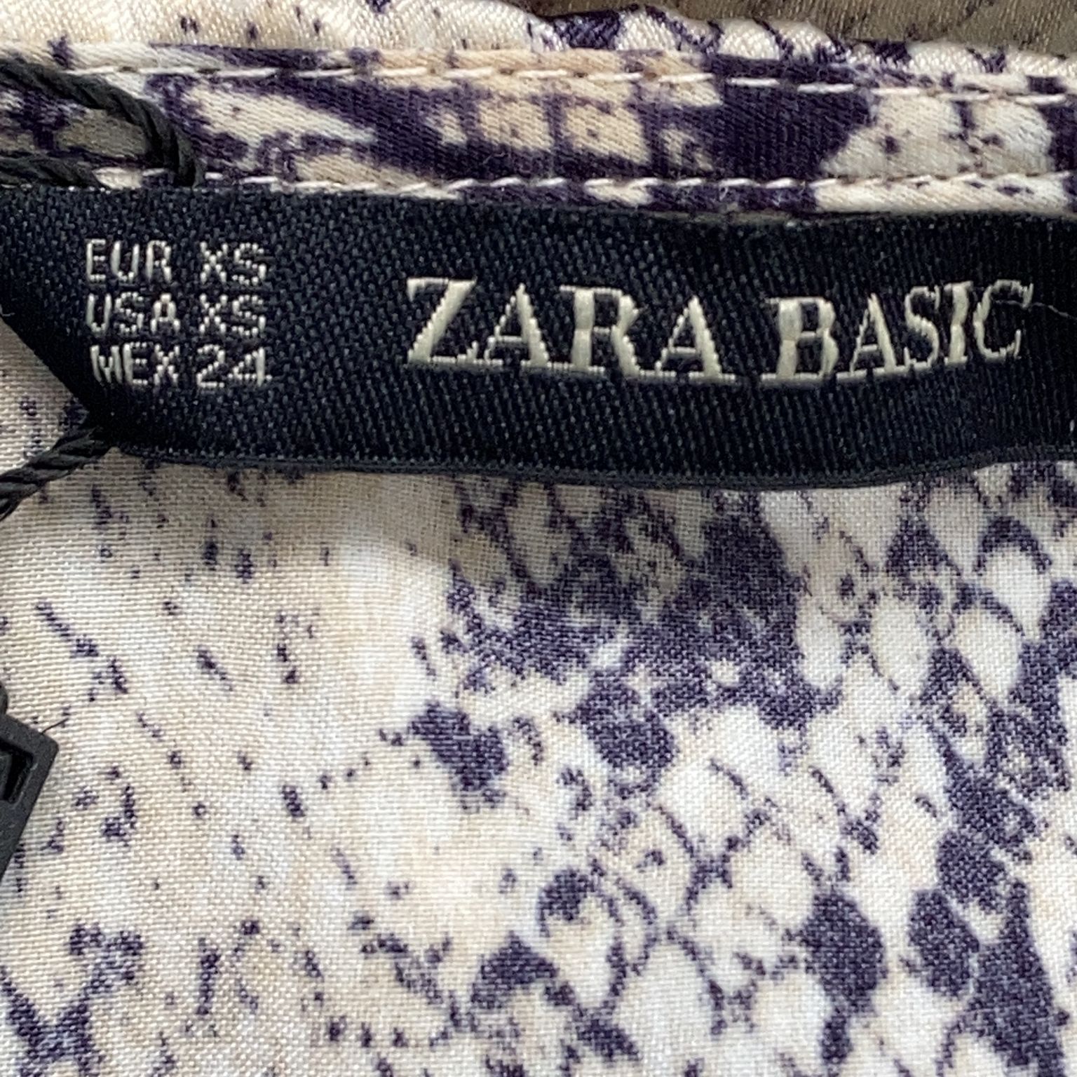 Zara Basic