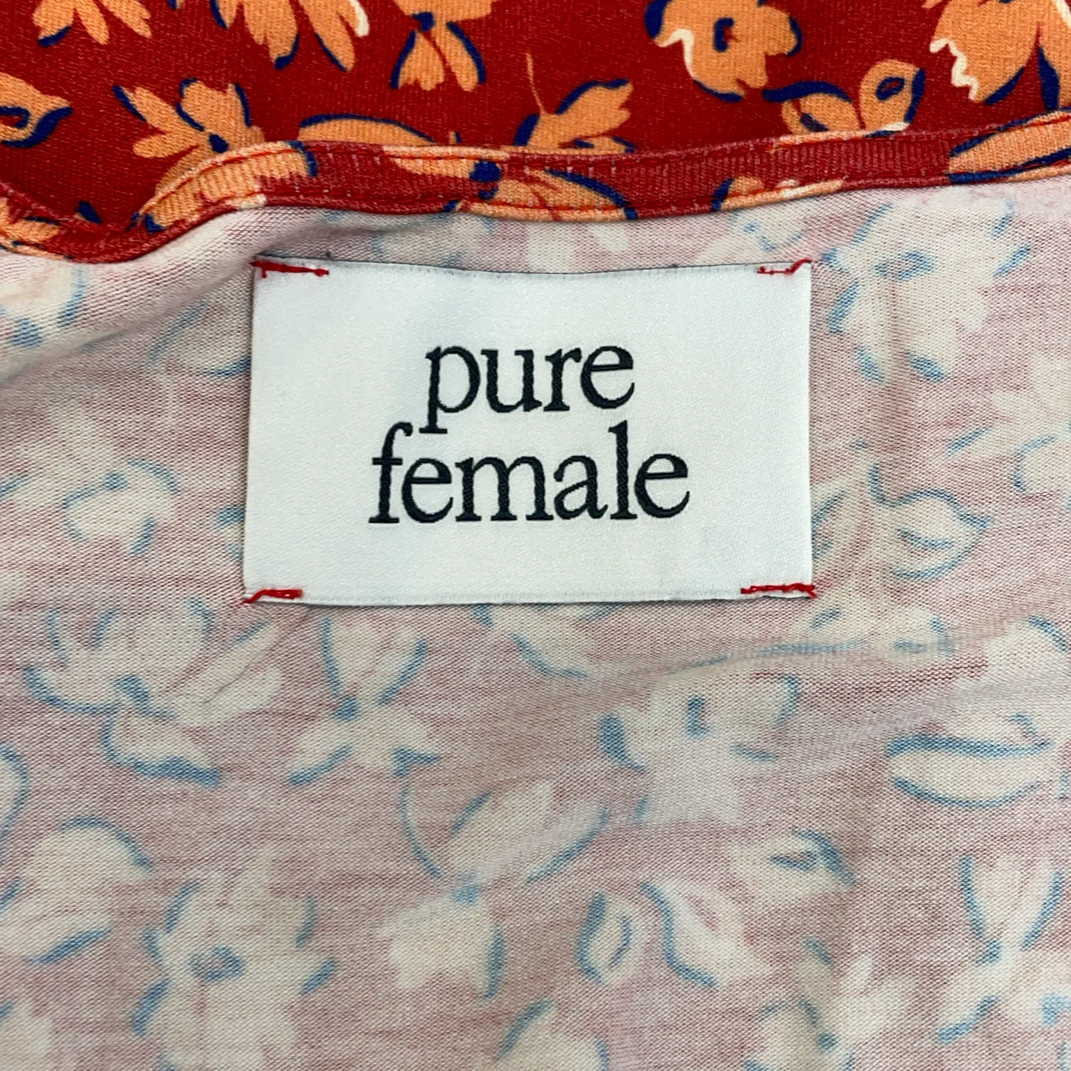 Pure Female - bild 3