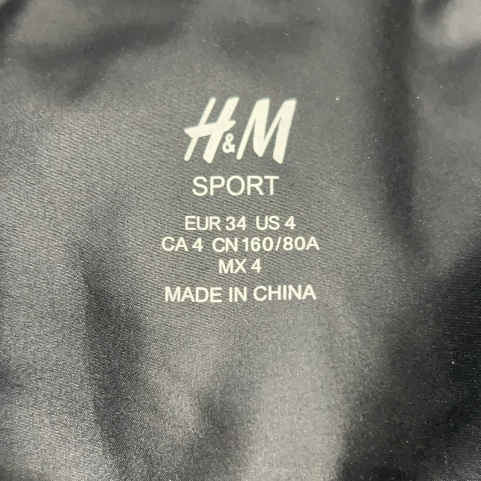 H&M Sport - bild 3