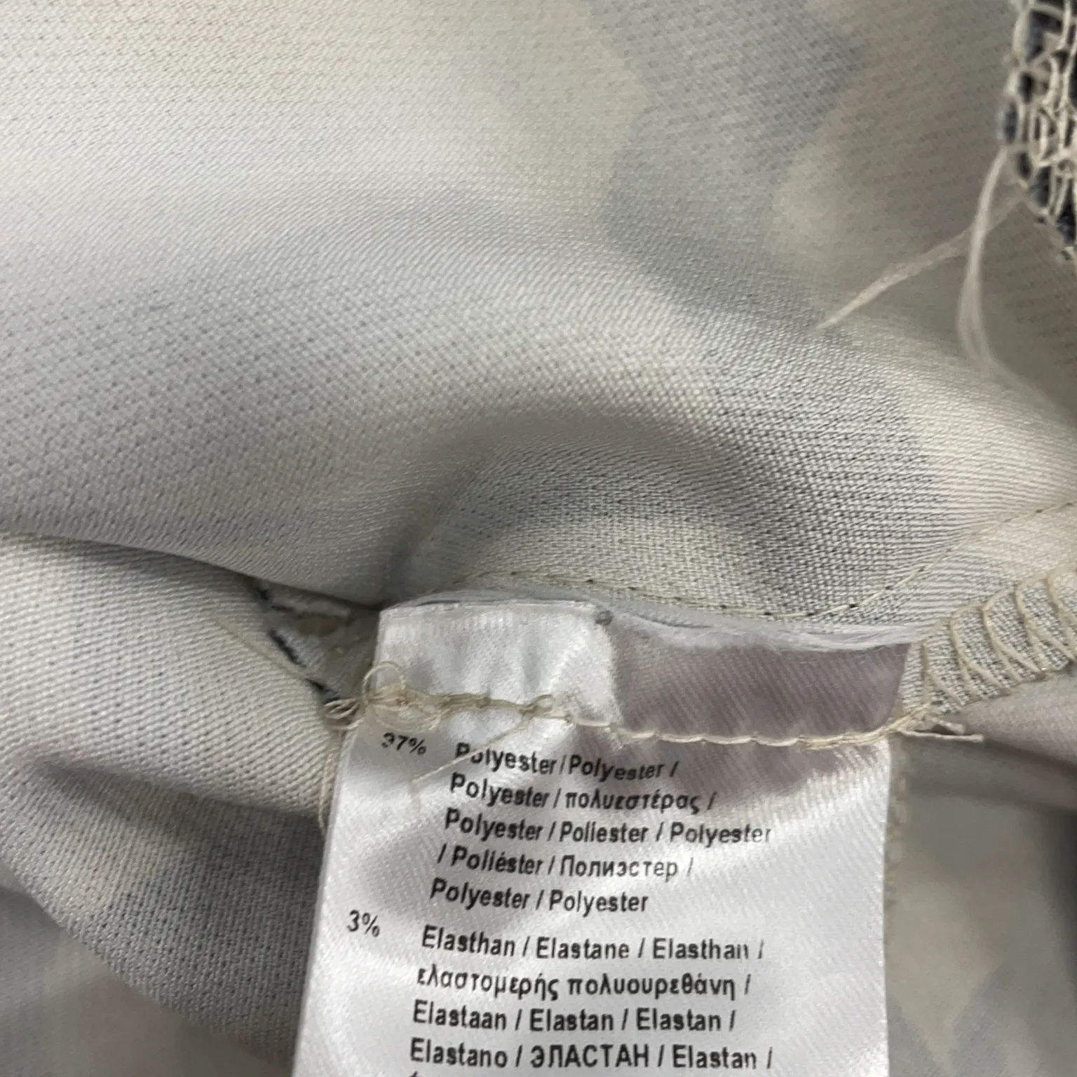 Ana Alcazar - bild 4