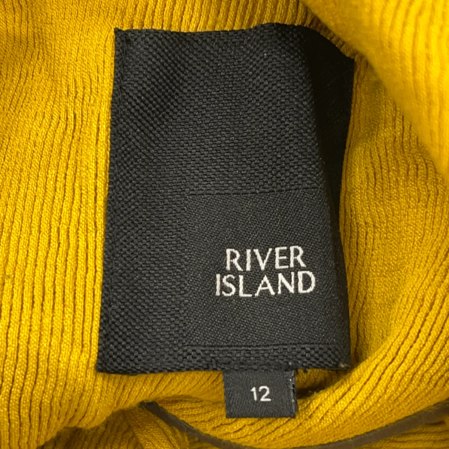 River Island - bild 3
