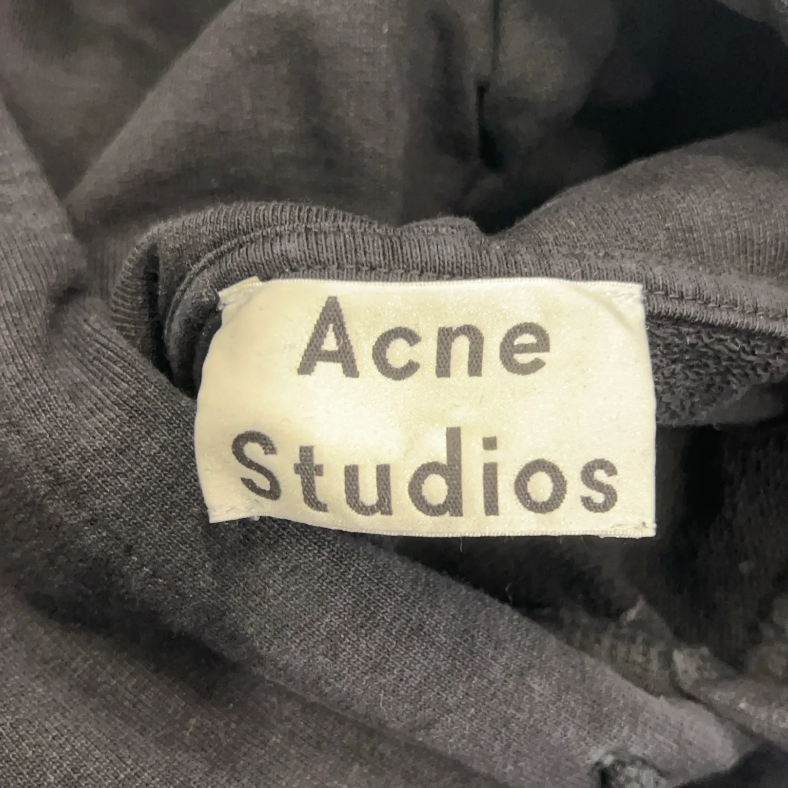 Acne Studios - bild 3