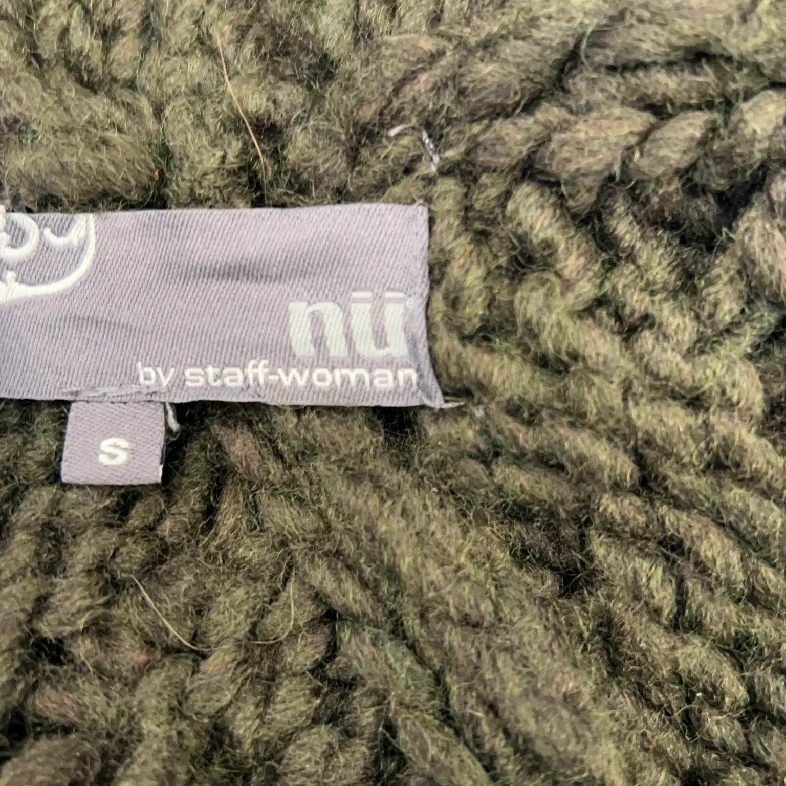 Nü by Staff-Woman - bild 3