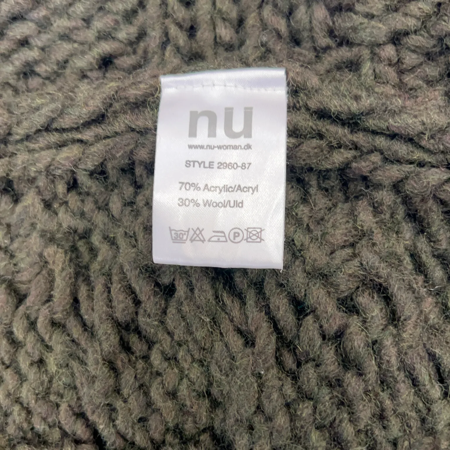 Nü by Staff-Woman - bild 4