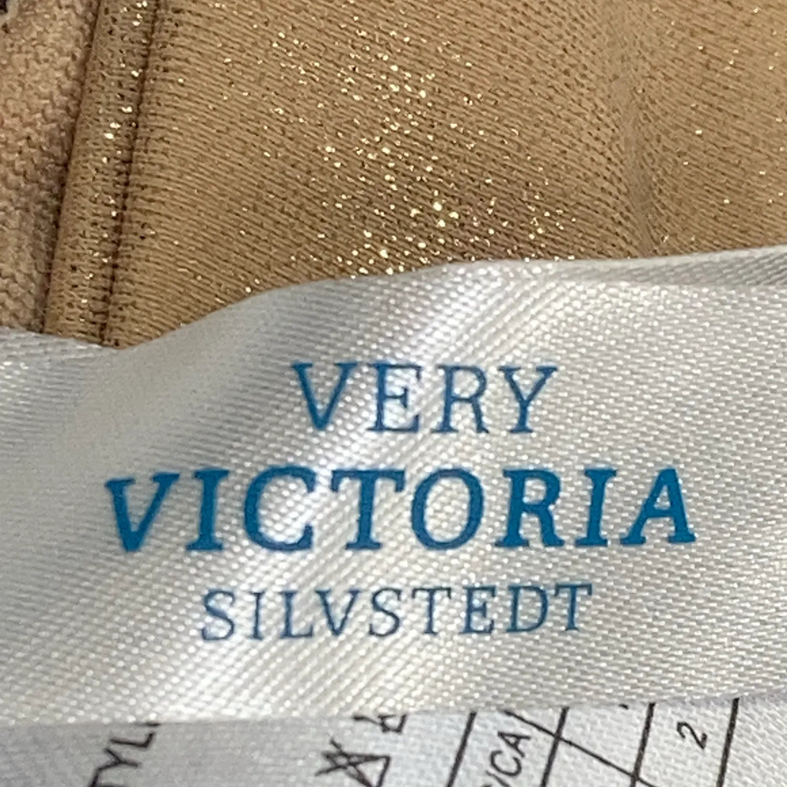 Very Victoria Silvstedt by Mariemeili - bild 3