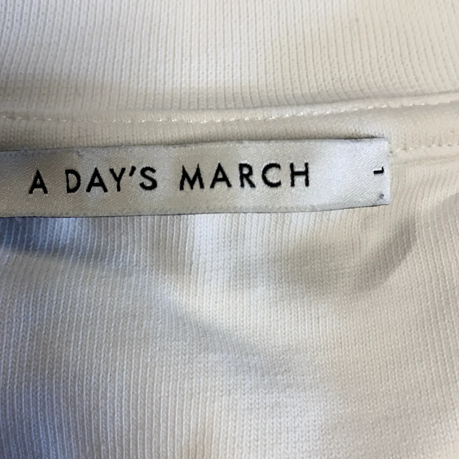 A Day's March - bild 3