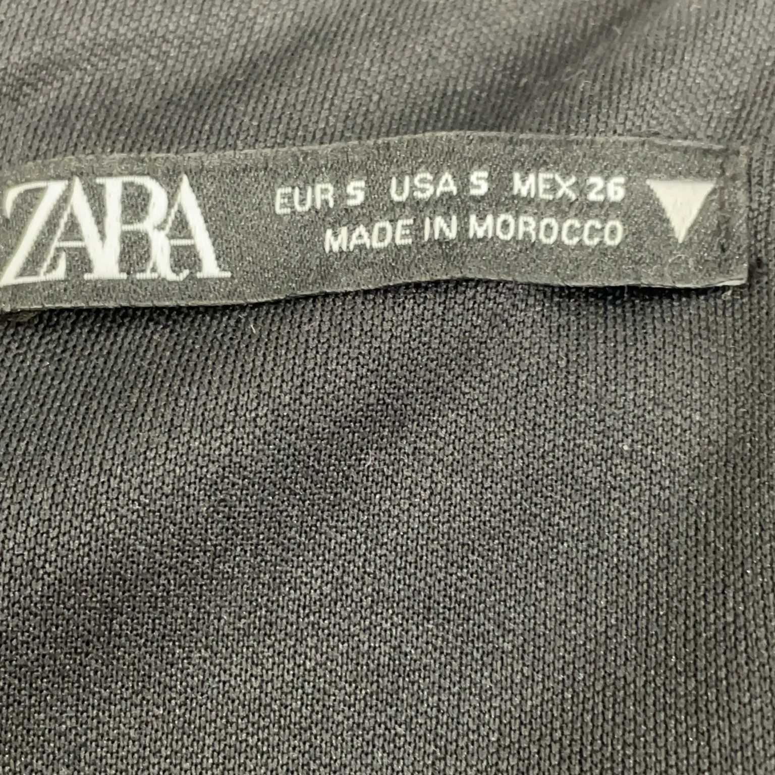 Zara - bild 3