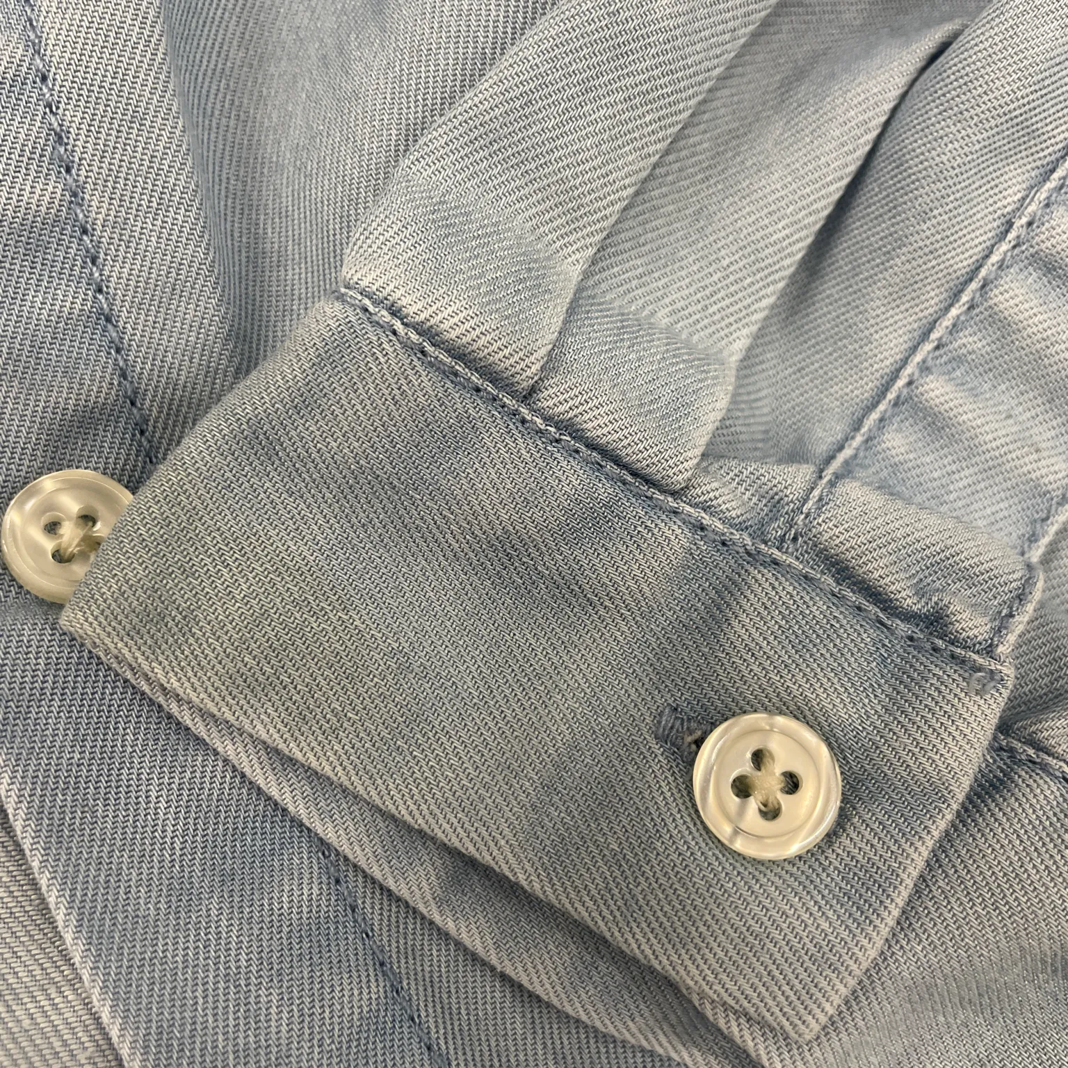 Second Female - bild 4