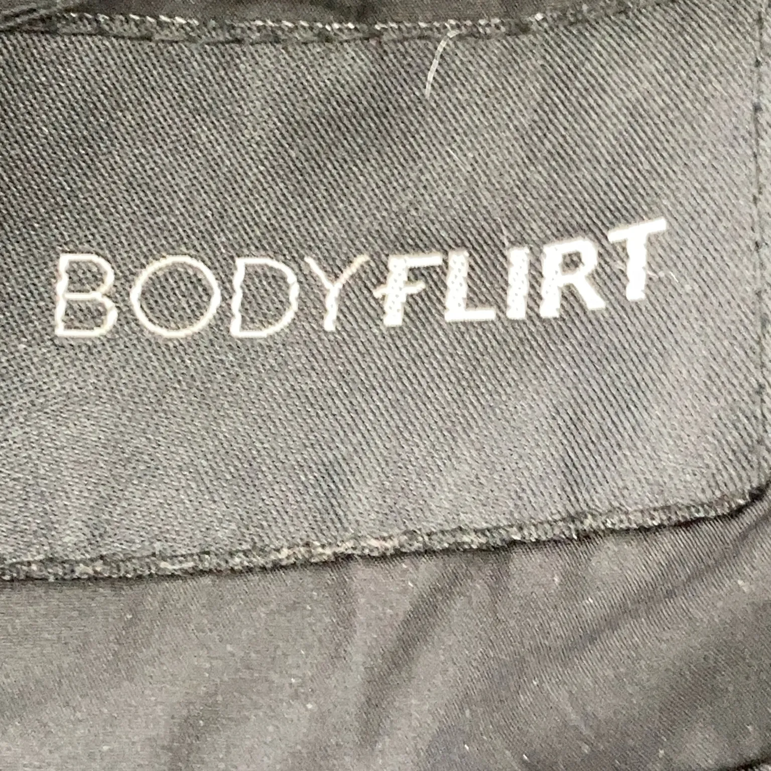 Bodyflirt - bild 3